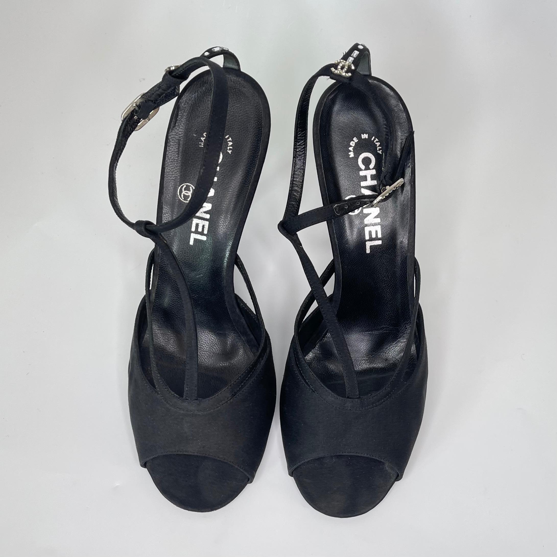 Chanel Black Suede Open Toe Sandal Pump (38.5 EU) For Sale 1
