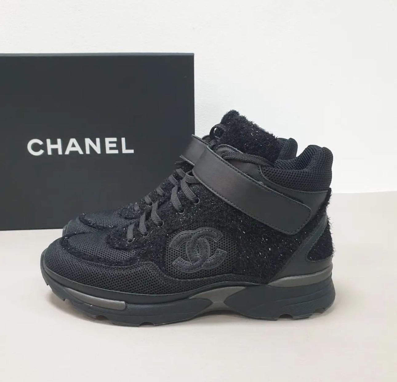 Women's Chanel Black Suede Textile CC Logo Lace Up Sneakers For Sale