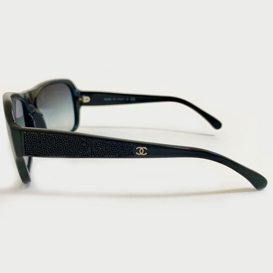 Women's or Men's CHANEL Black Sunglasses