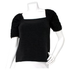 Chanel - Chemisier à col carré en tricot texturé noir