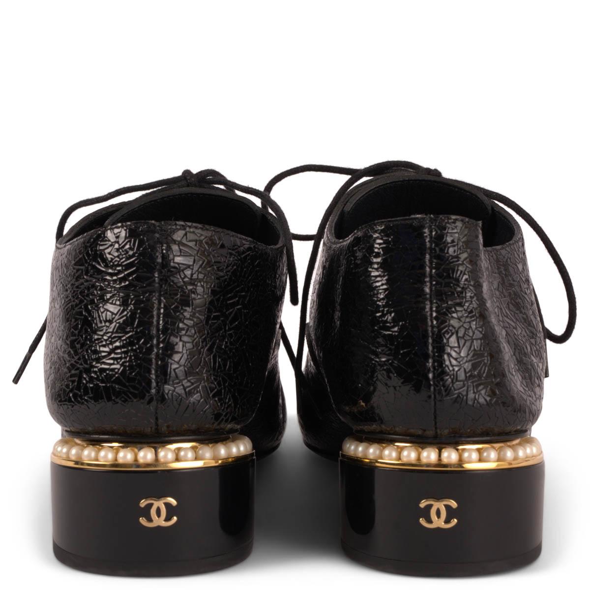 CHANEL black textured patent leather 2017 17C CUBA Lace-Up Shoes 38.5 1