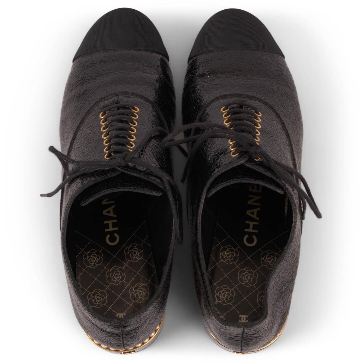 CHANEL black textured patent leather 2017 17C CUBA Lace-Up Shoes 38.5 2