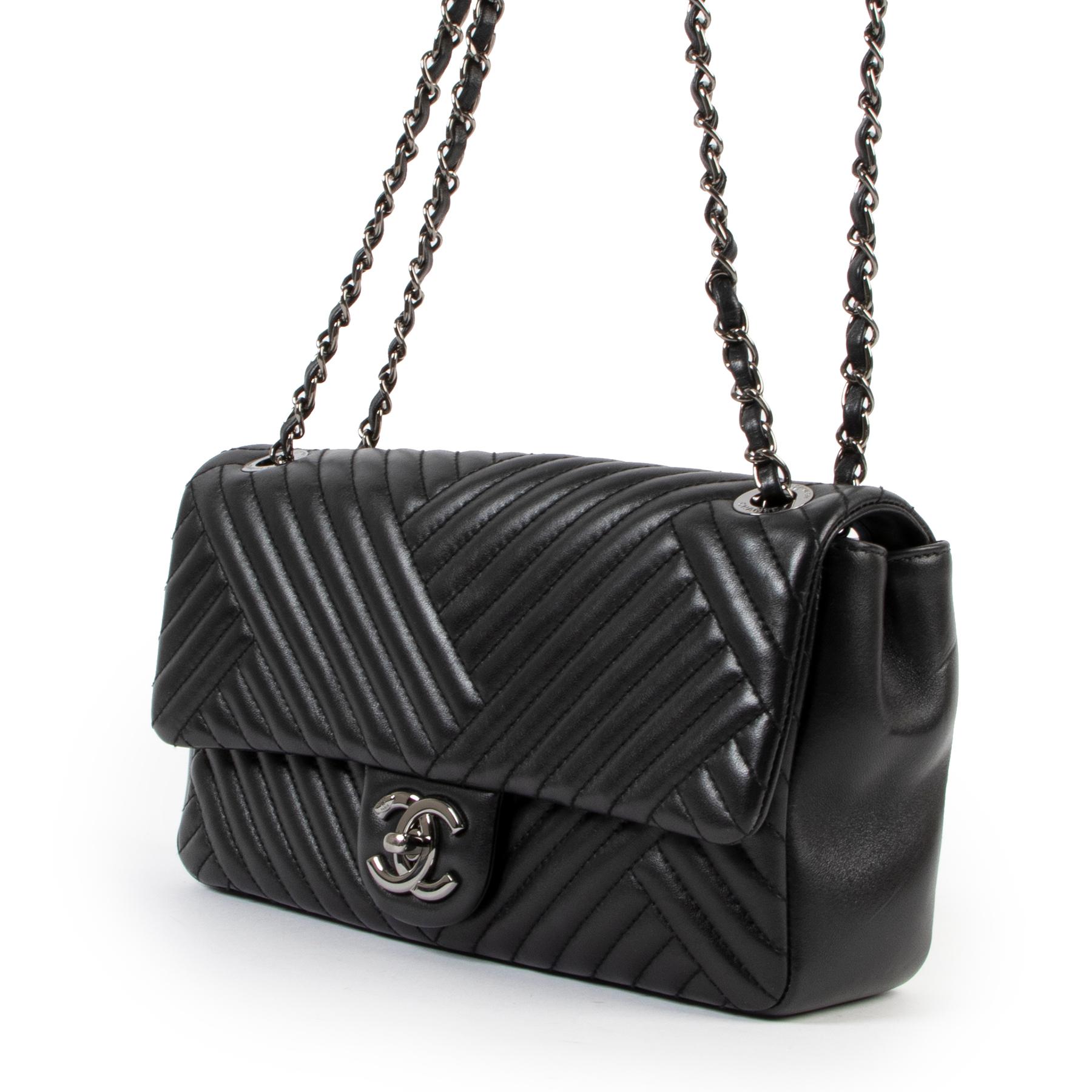 Chanel Black Timeless Chevron Flap Bag 

A Chanel Flap Bag is always a good idea! 

This Black Chanel Flap Bag is crafted from soft leather, featured by a silver-toned CC lock and the classic Chanel chain leather. On the inside you will find one