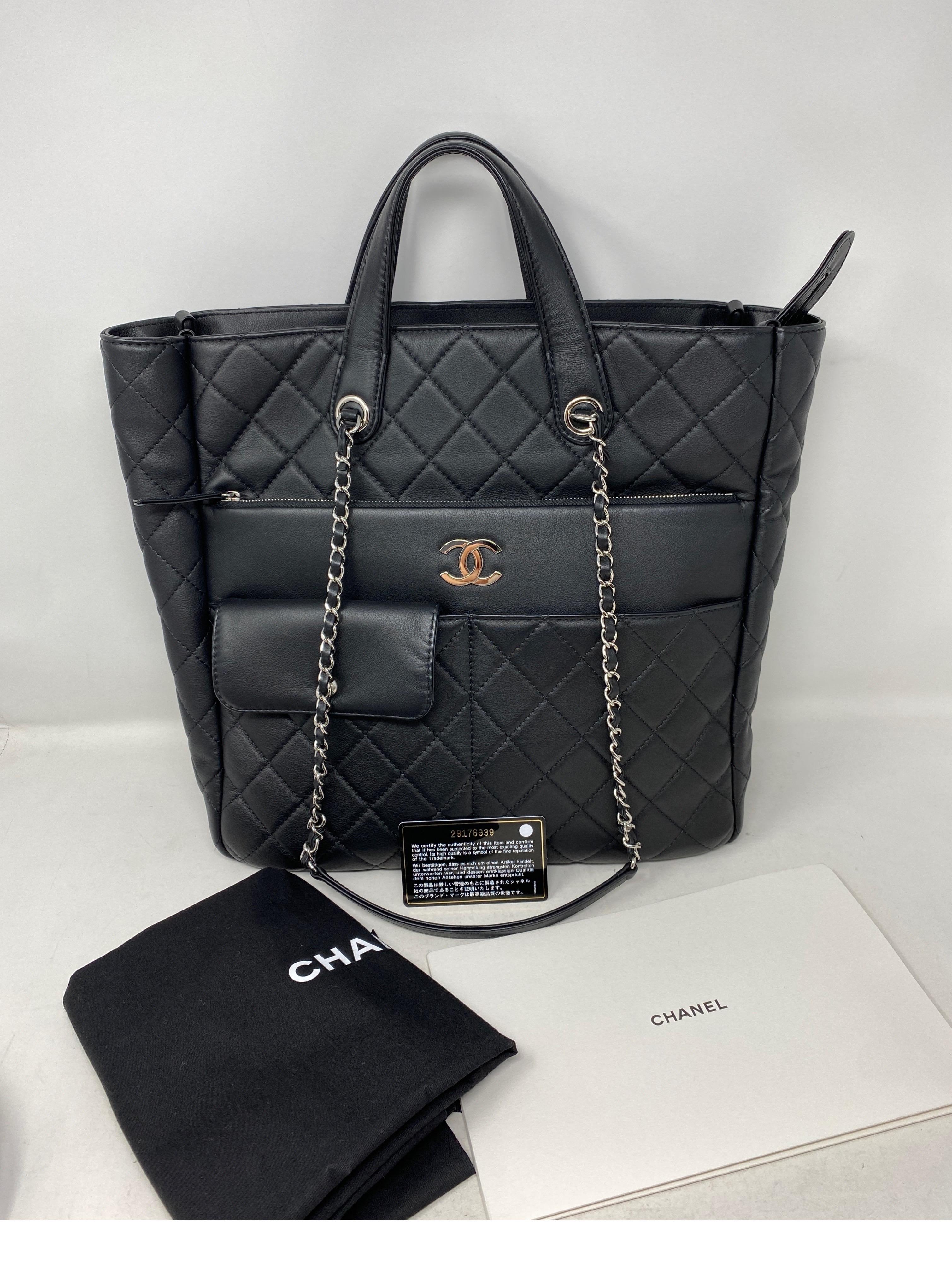 Chanel Schwarze Tragetasche 8