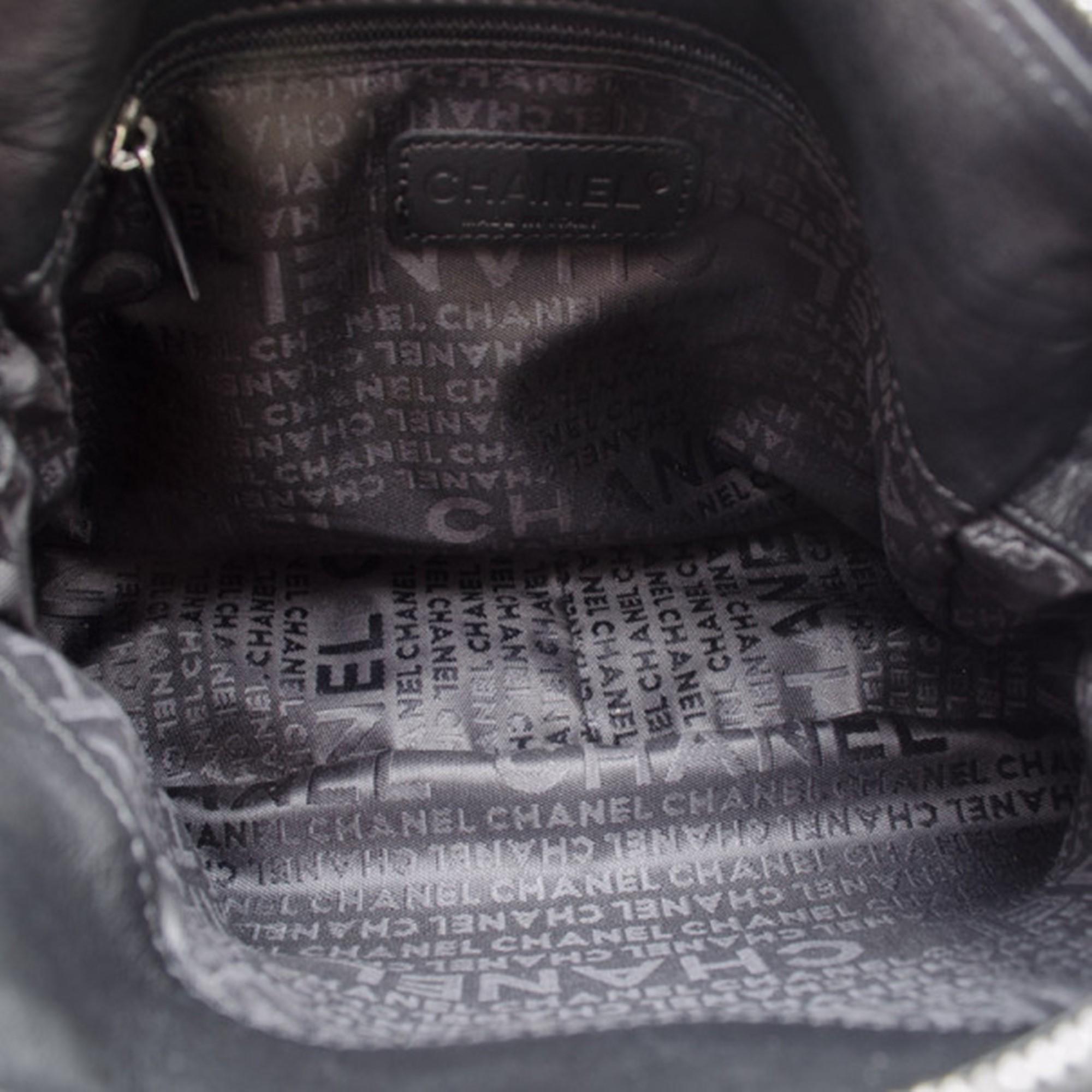 Chanel Black Tweed and Leather Shoulder Bag 6