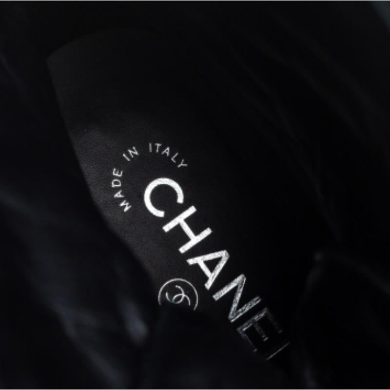 Chanel Black Tweed And Suede  Combat Boots Size 39 For Sale 3