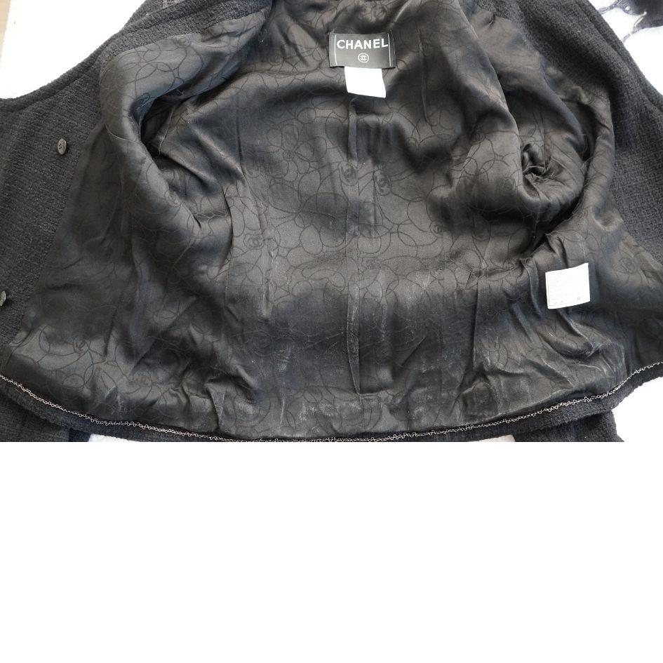 Chanel Black Tweed Asymmetrical Wool Blazer Jacket For Sale 10