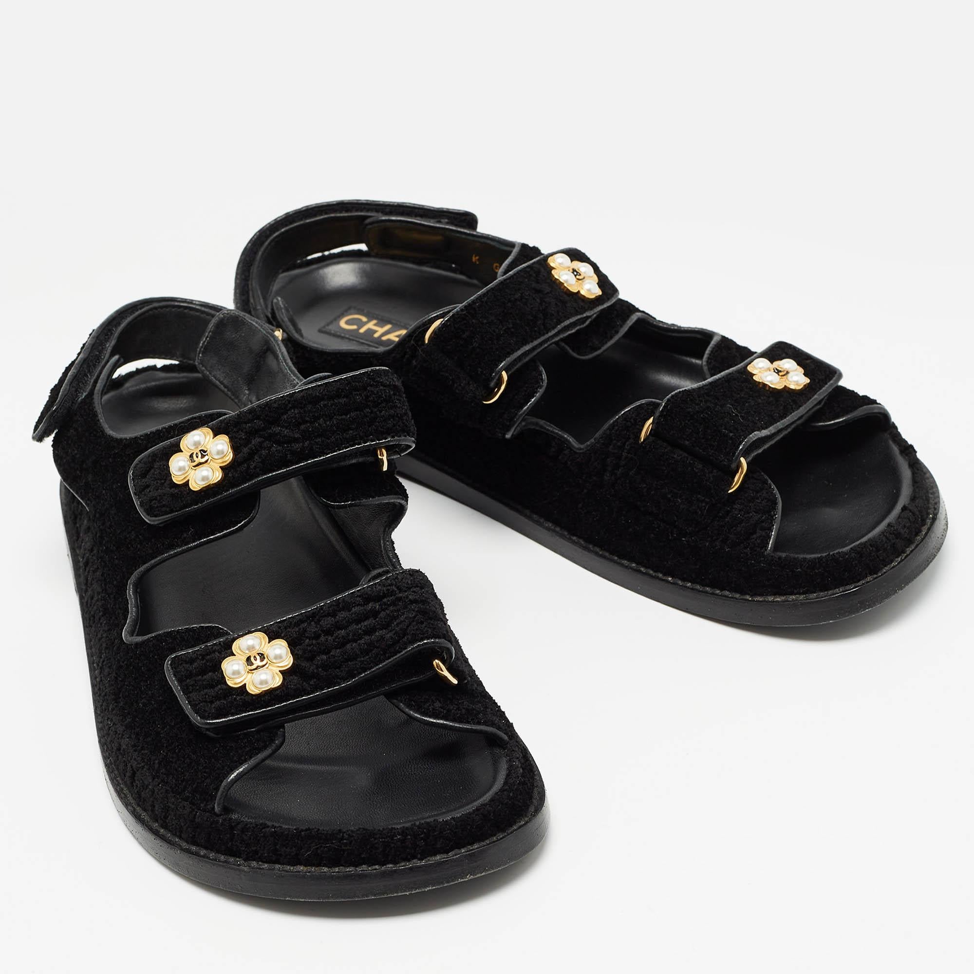 Chanel Dad Sandalen aus schwarzem Tweed-Stoff Größe 38.5 Damen im Angebot