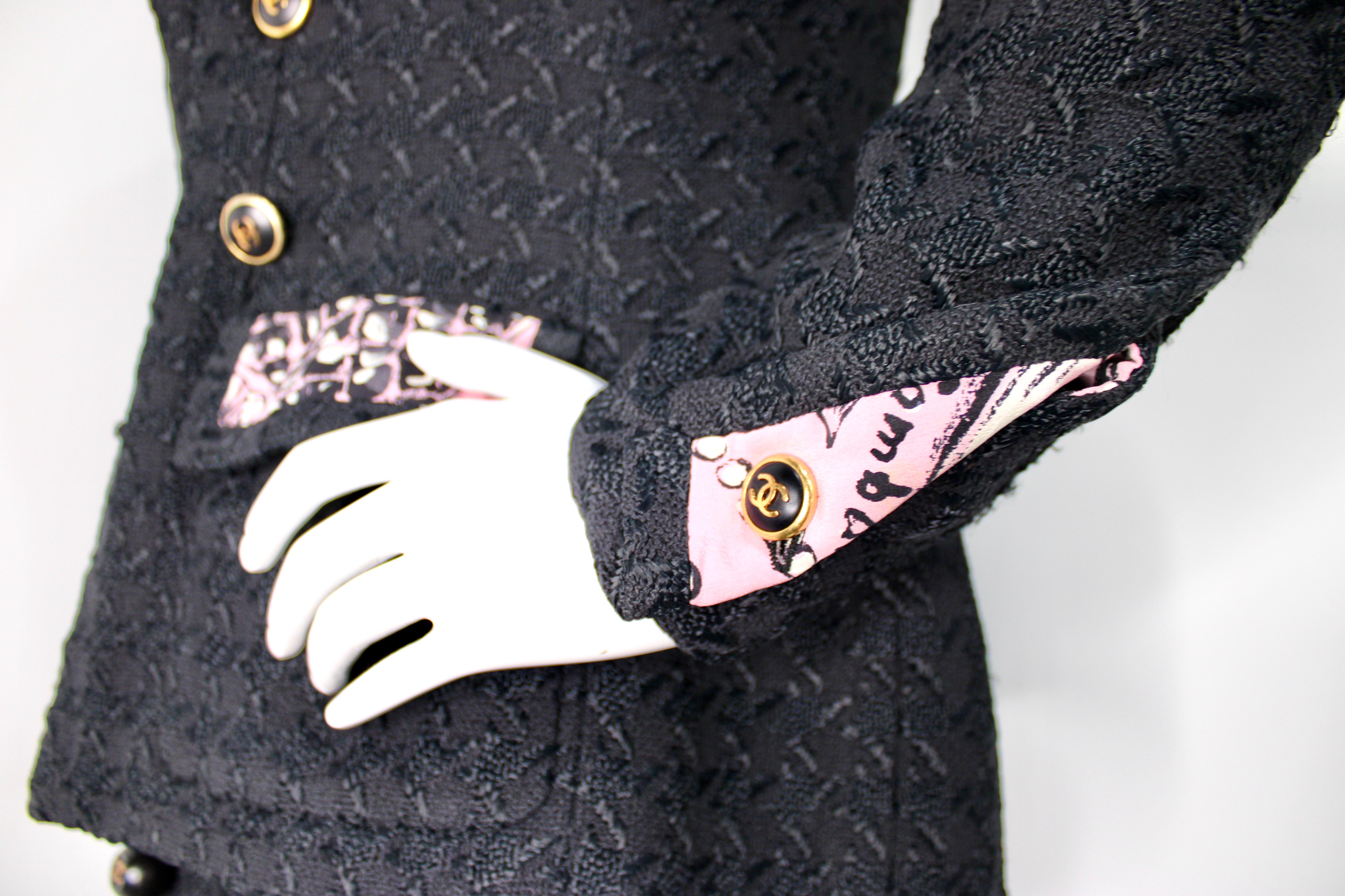 Chanel Black Tweed Houndstooth & Pink Print Jacket & Skirt Suit Set 1993 For Sale 3