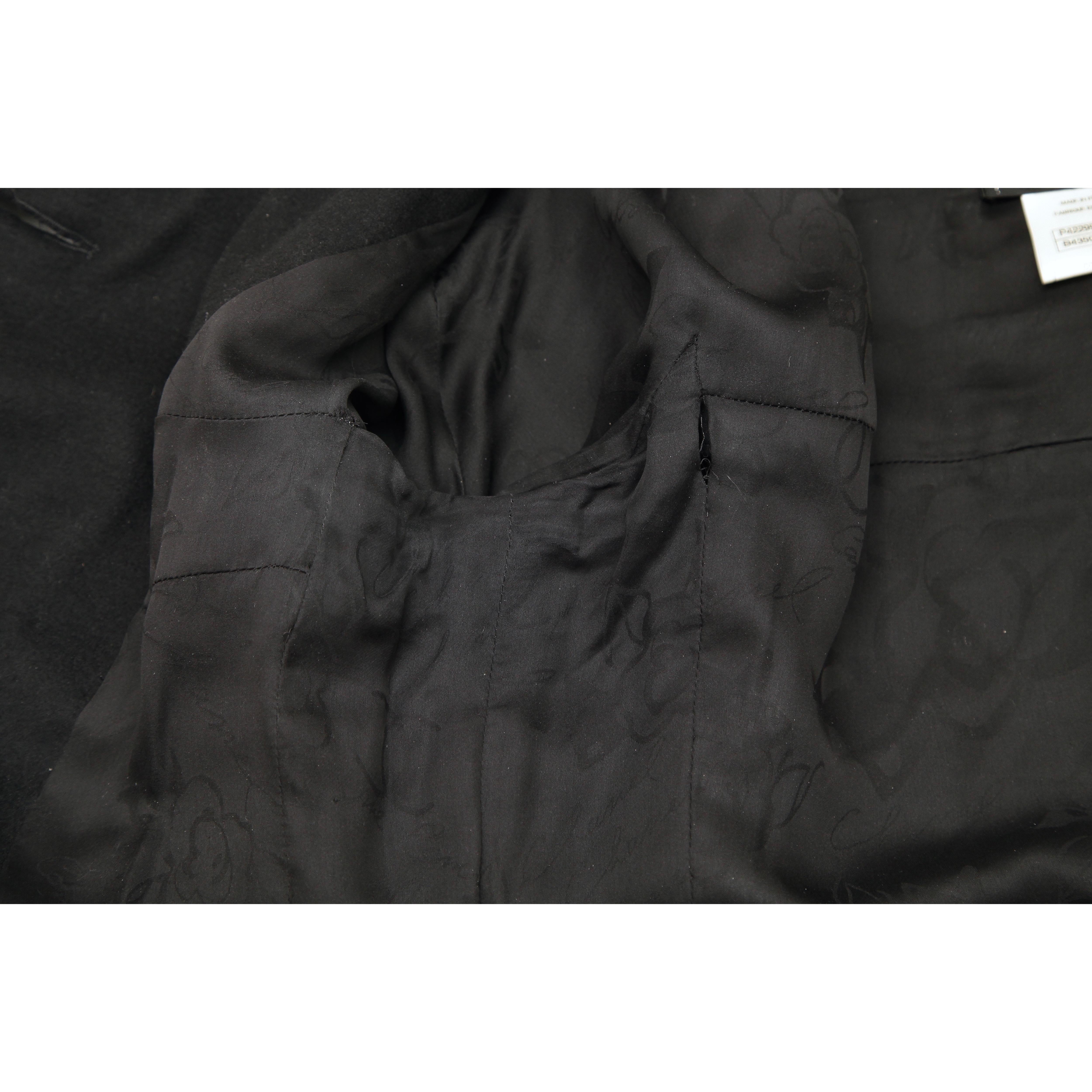 CHANEL Tweed Black Jacket Blazer Buttons Long Sleeve Pockets Sz 40 2011 11A 5