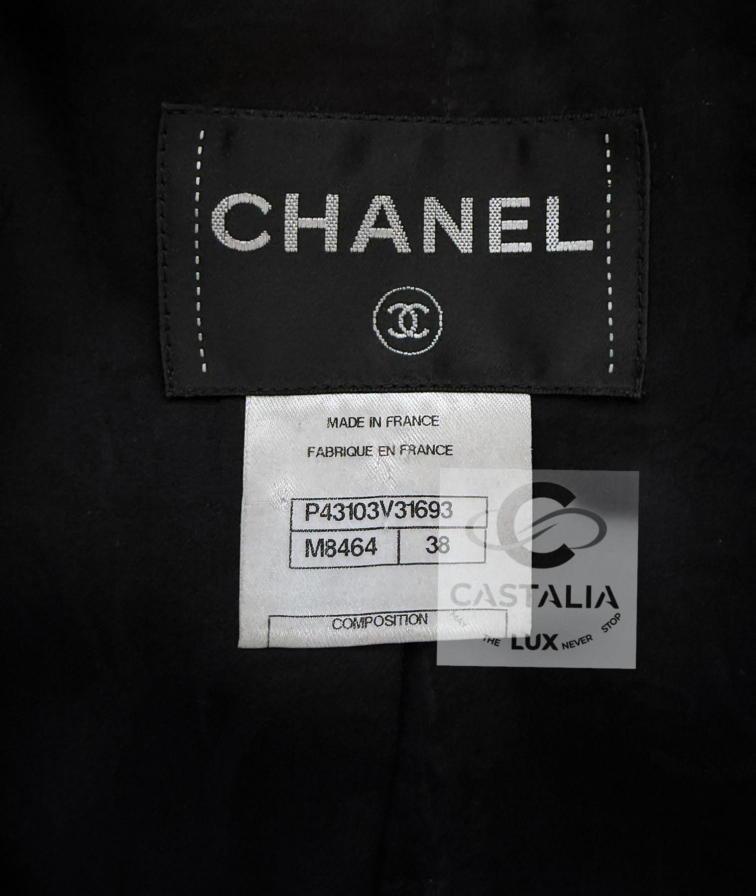 Chanel Schwarz Tweed Jacke mit Masterpiece Jewel Gripoix Knöpfe 38 FR im Angebot 12