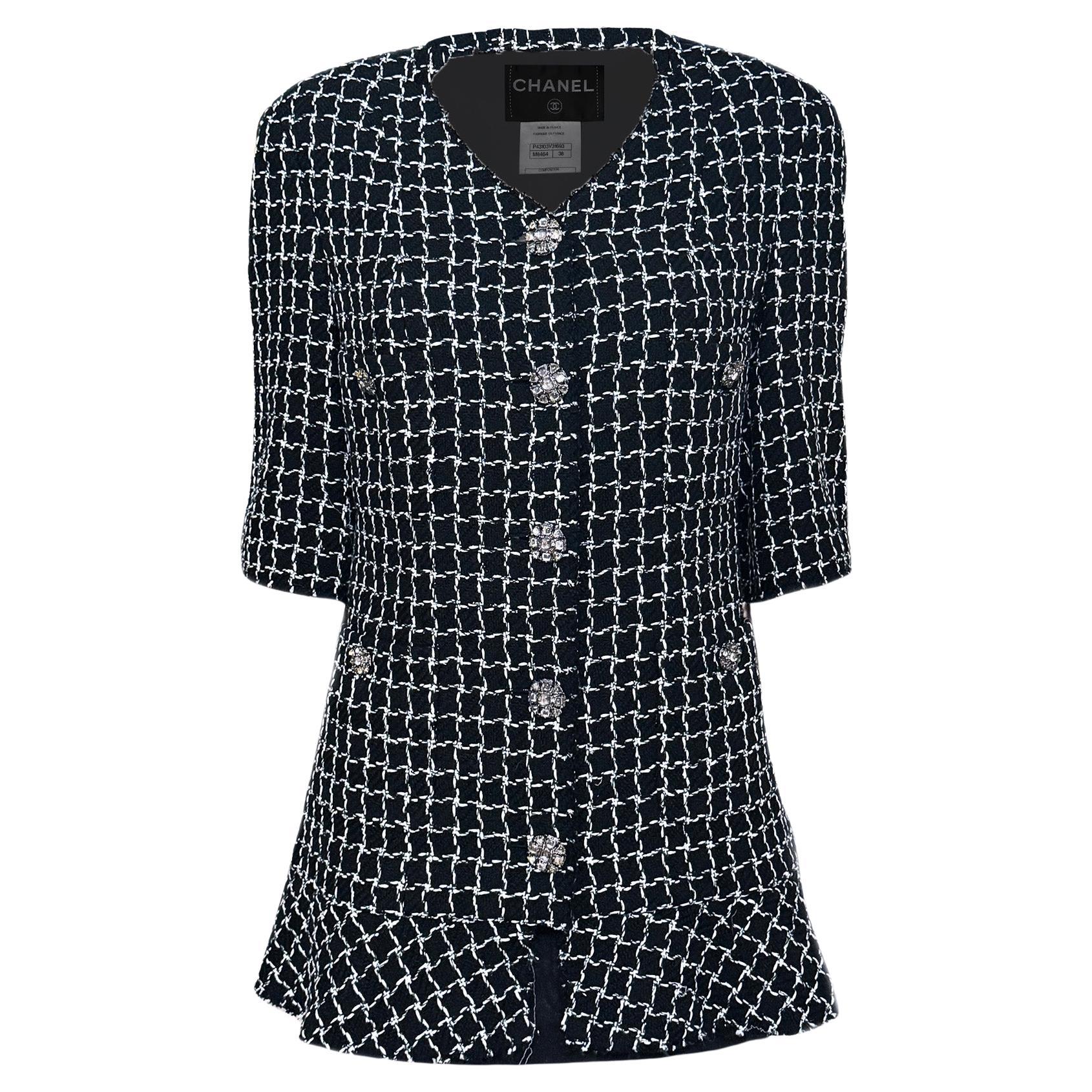 Chanel Schwarz Tweed Jacke mit Masterpiece Jewel Gripoix Knöpfe 38 FR im Angebot