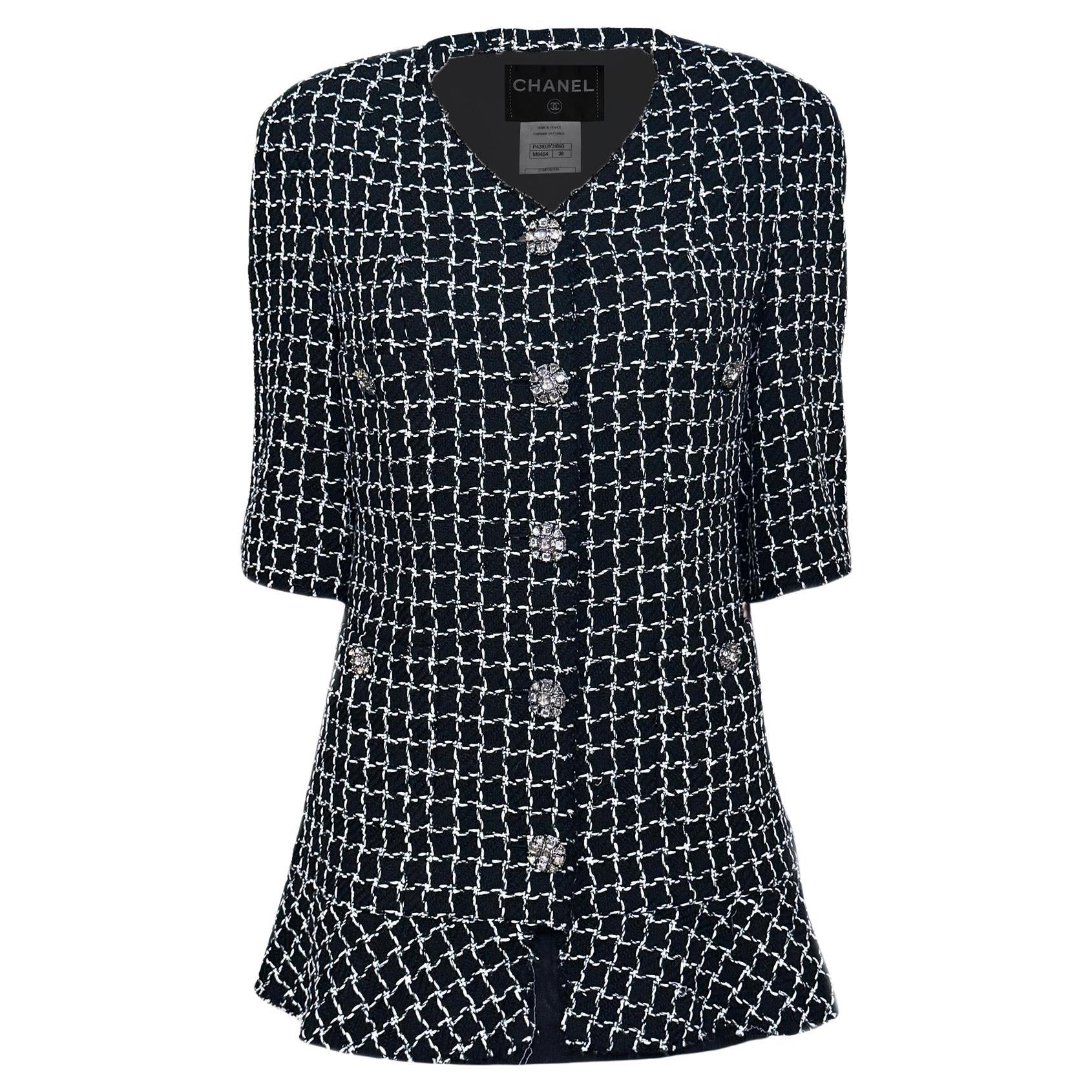Chanel Black Tweed Jacket with Masterpiece Jewel Gripoix Buttons 38 FR For Sale