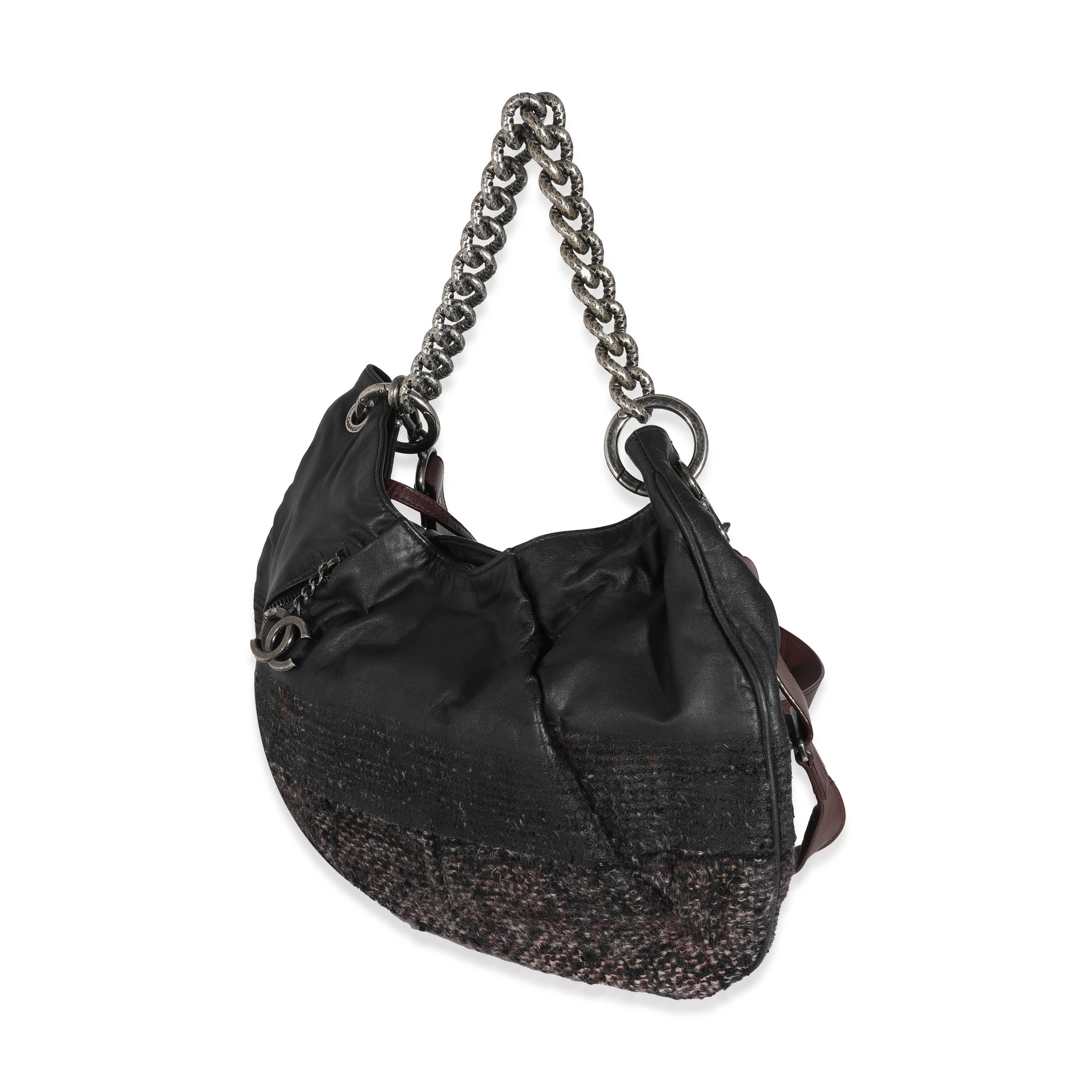 Women's or Men's Chanel Black Tweed Leather Coco Pleats Hobo For Sale