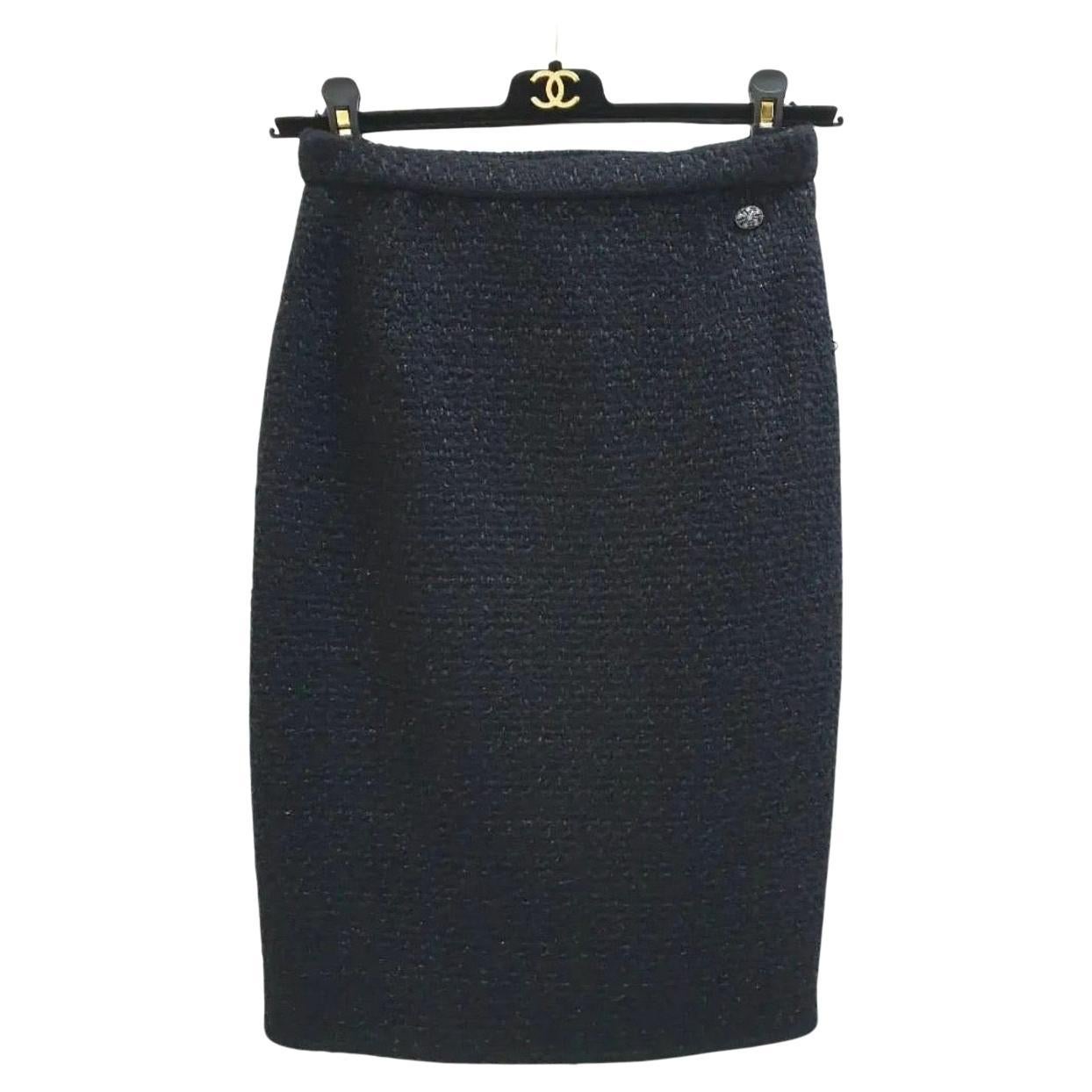 Chanel Black Tweed Skirt For Sale