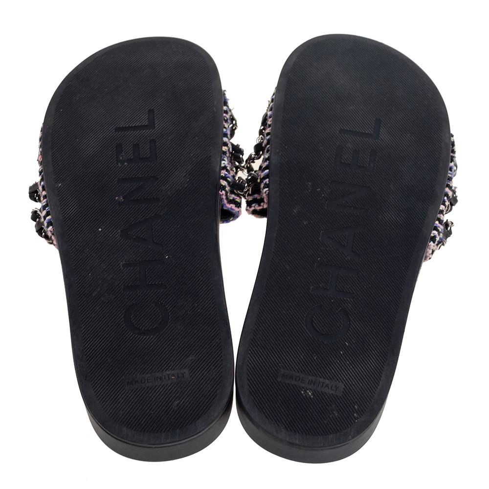 Women's Chanel Black Tweed Tropiconic Chain Flat Slides Size 39