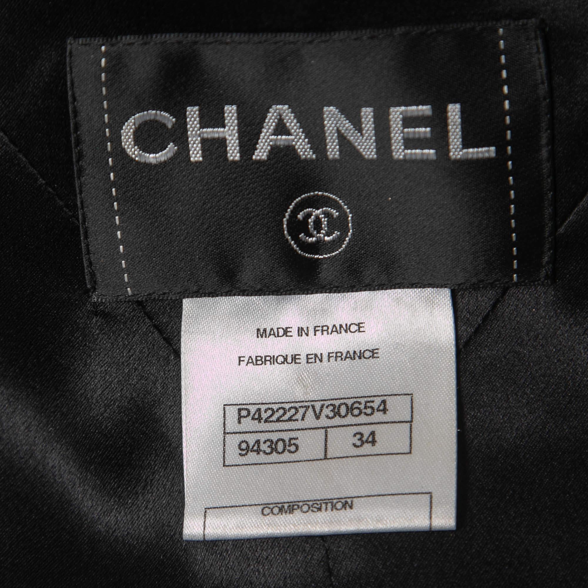 Chanel Black Tweed Zip Front Coat S In Good Condition For Sale In Dubai, Al Qouz 2