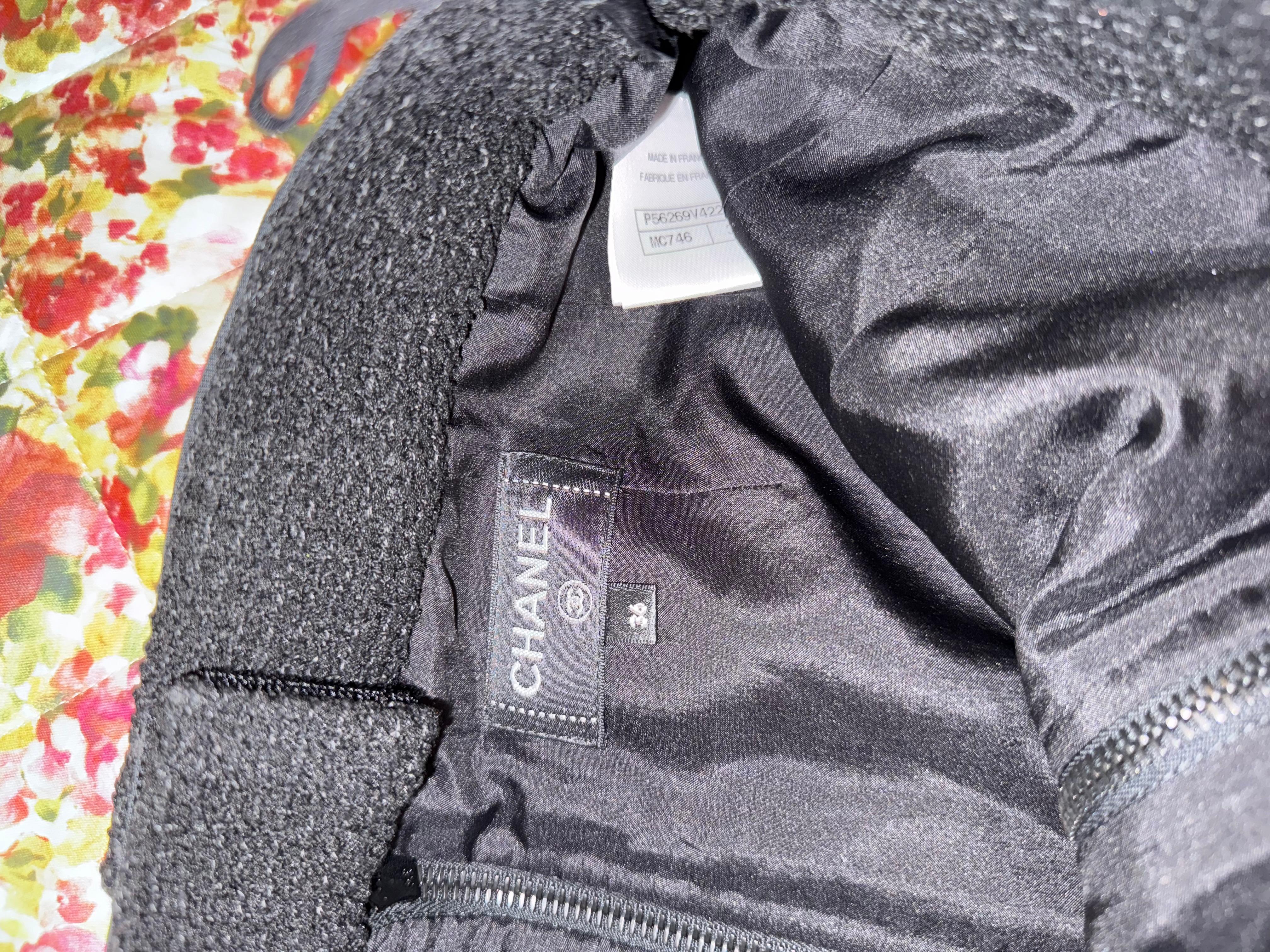 Chanel Black tweed zipper skirt For Sale 3