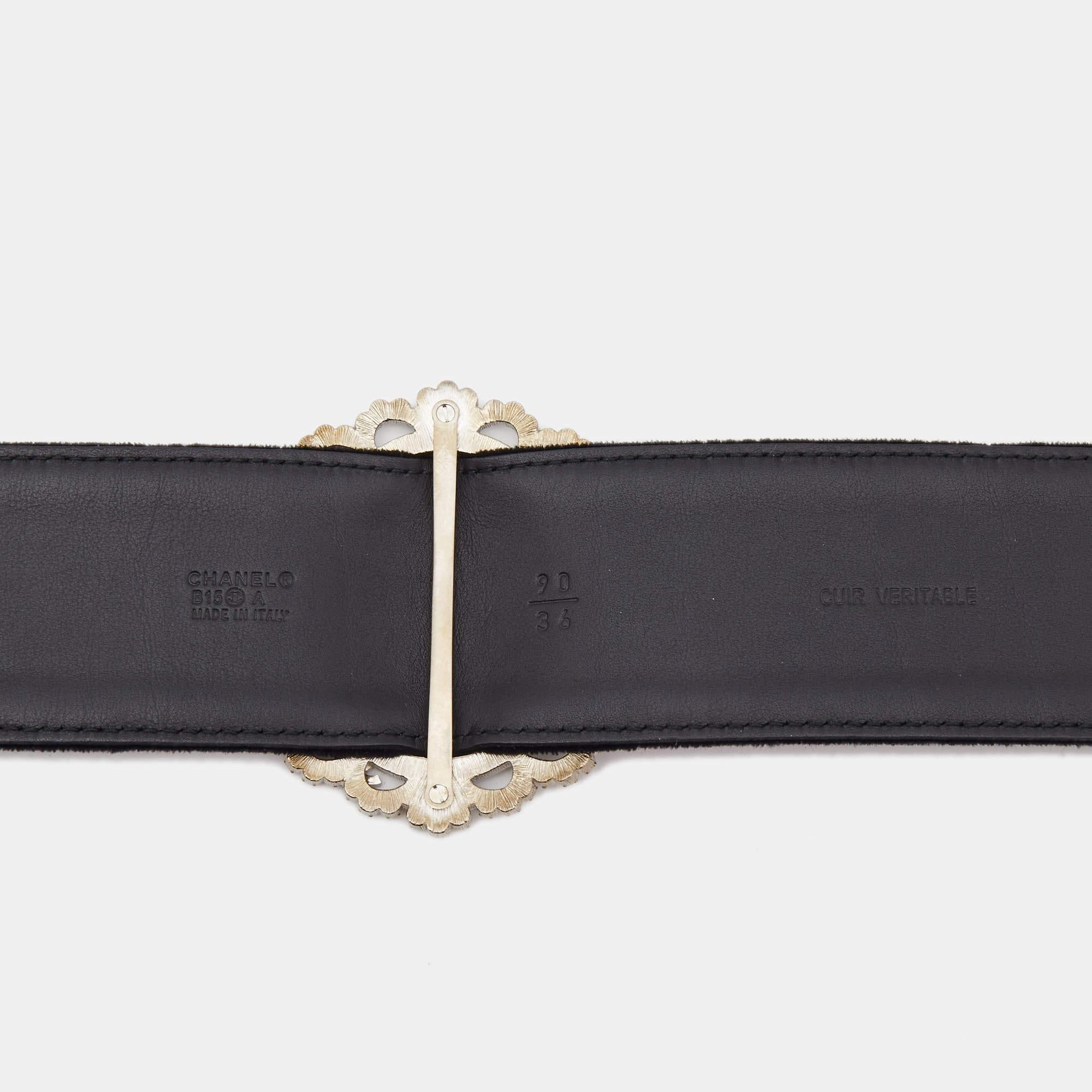 Chanel Schwarzer Taillengürtel aus Samt und Leder mit runder Schnalle und Kristallen 90CM Damen im Angebot
