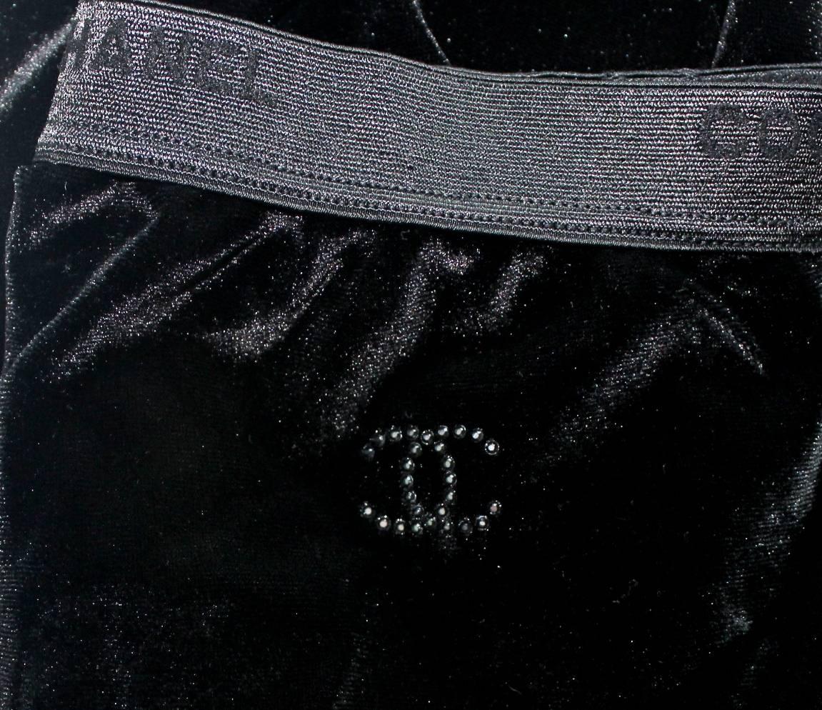 Chanel Black Velvet Crystal Logo CC Footed Leggings Pants with Coco Chanel  In New Condition In Switzerland, CH