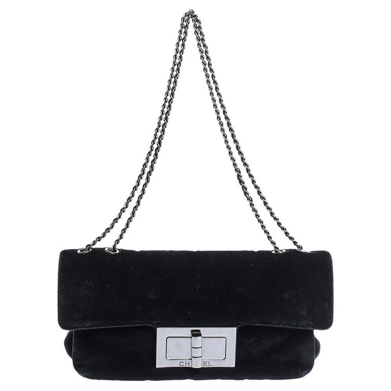 Chanel Black Velvet Reissue Flap Shoulder Bag For Sale at 1stDibs