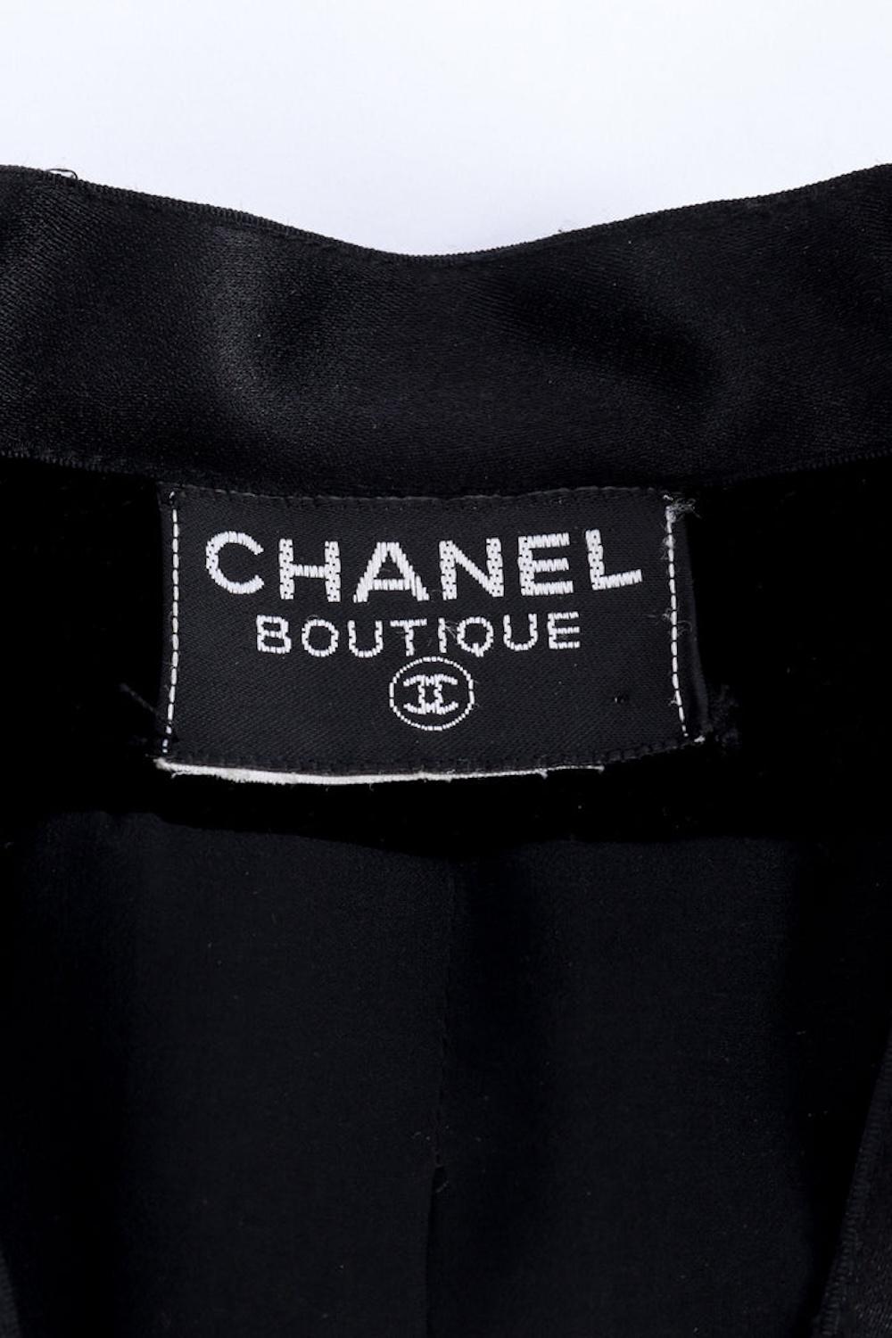 Chanel Black Velvet & Satin Trim Crop Jacket (US 2-4) For Sale 1