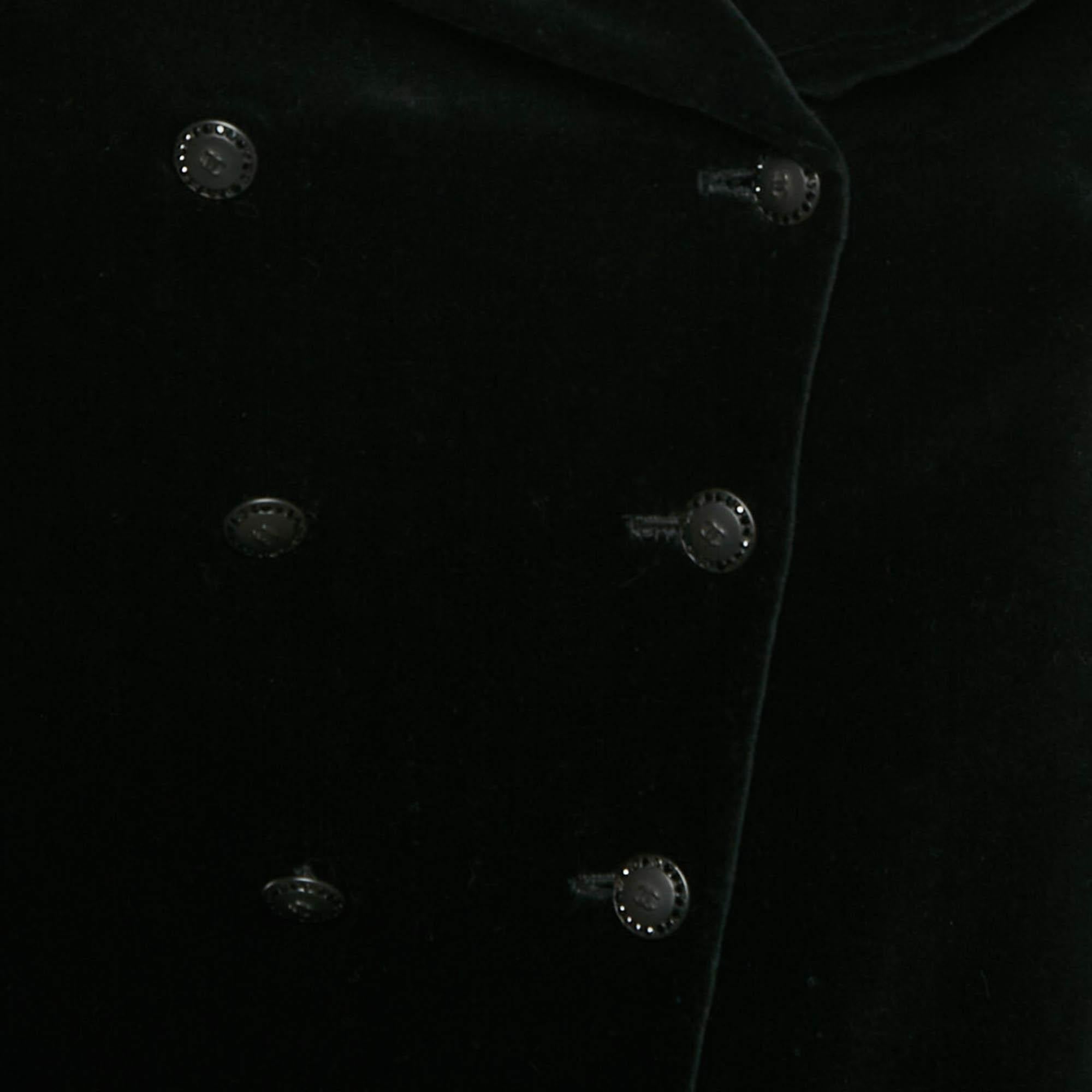 Chanel Black Velvet Single Breasted Blazer M In Good Condition In Dubai, Al Qouz 2