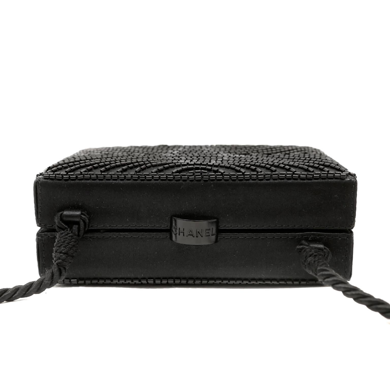 Chanel Mini bolso de noche vintage negro con cuentas Negro