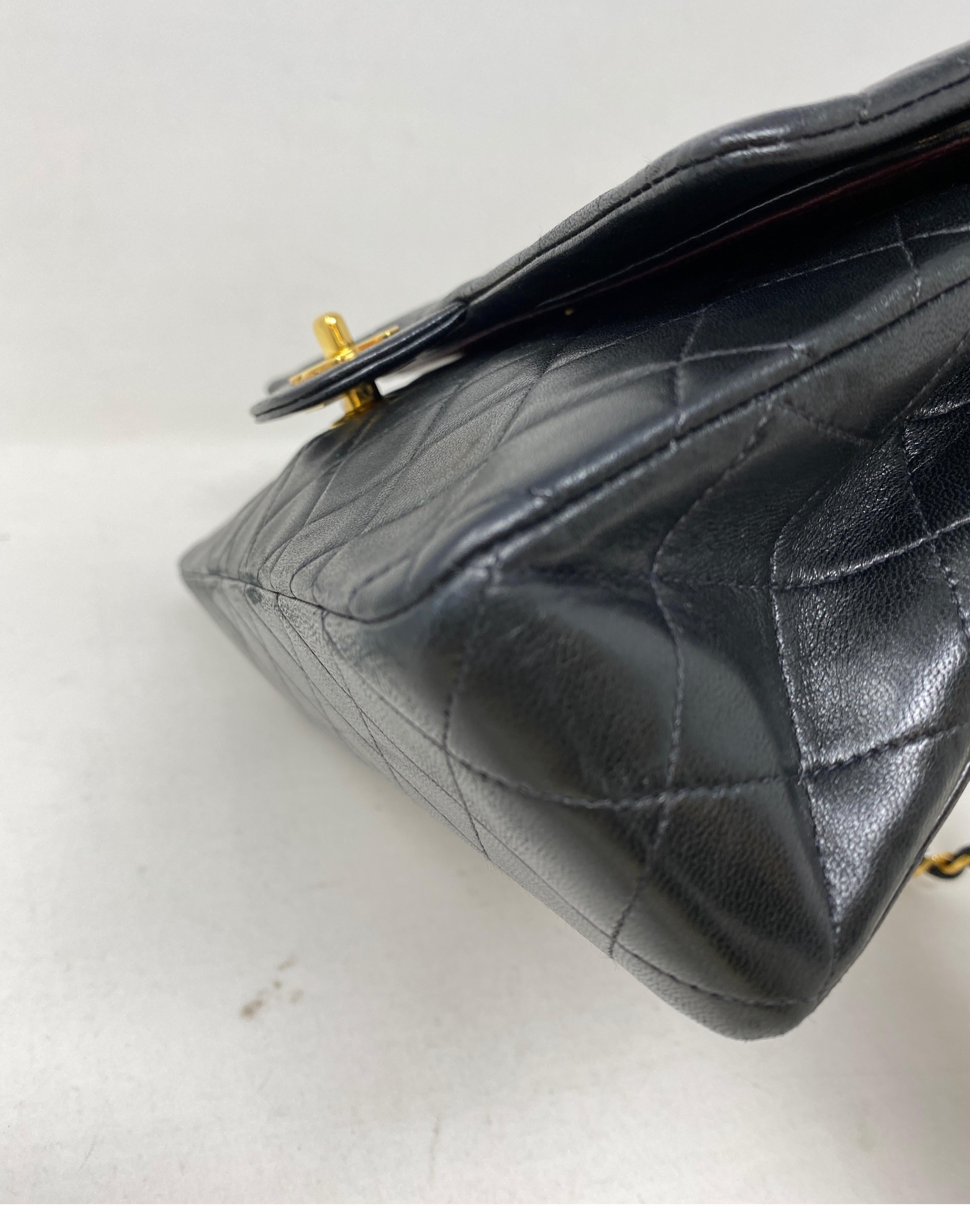 Chanel Black Vintage Medium Double Flap Classic Bag In Good Condition In Athens, GA