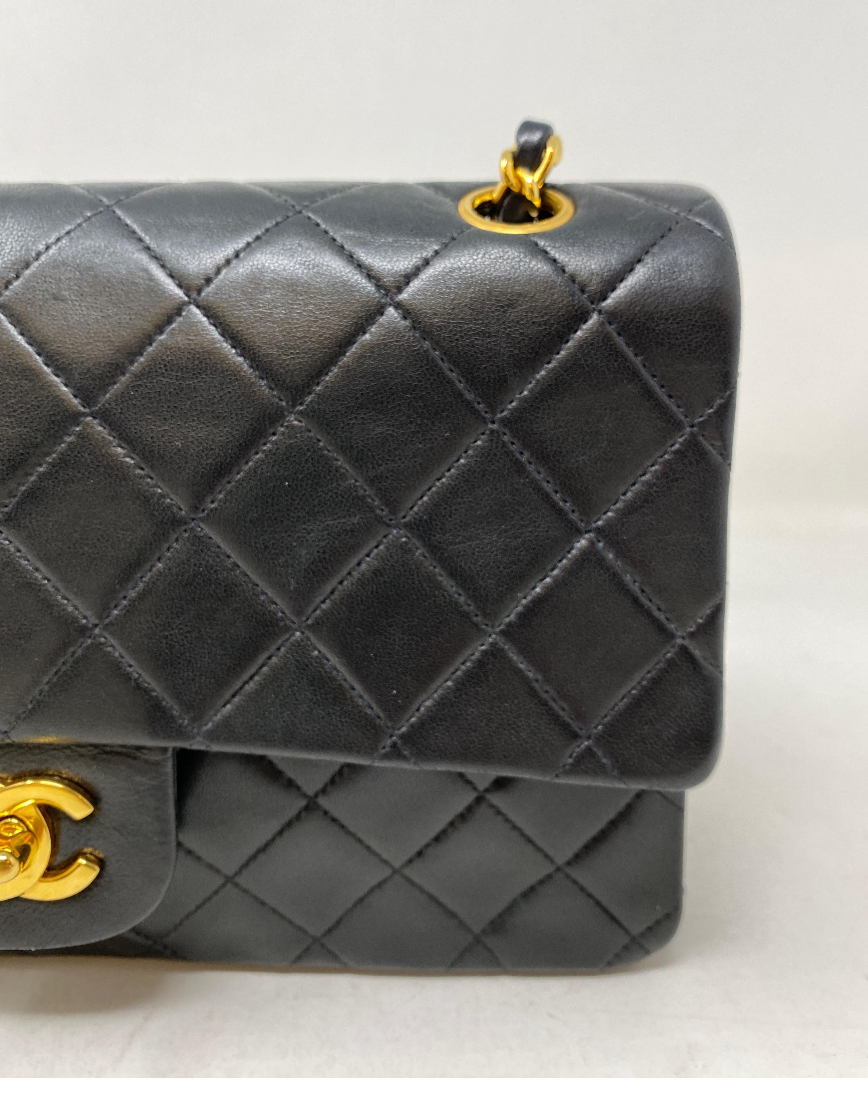 Chanel Black Vintage Medium Double Flap Classic Bag 2
