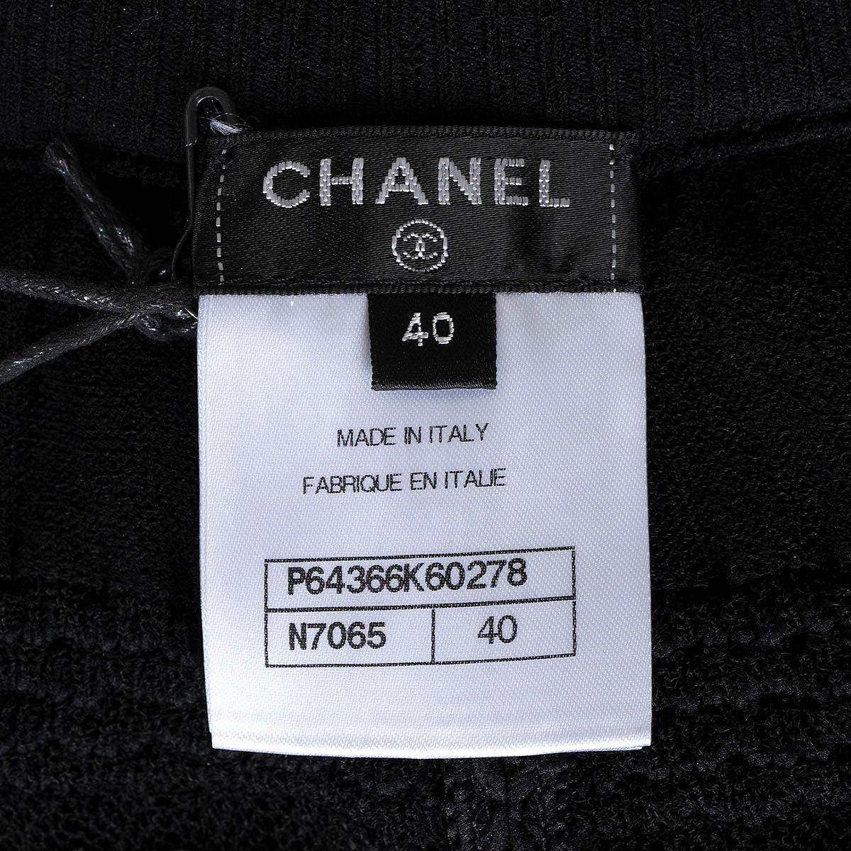 CHANEL black viscose 2020 20A 31 RUE CAMBON STRIPED KNIT Shorts Pants 40 M For Sale 2