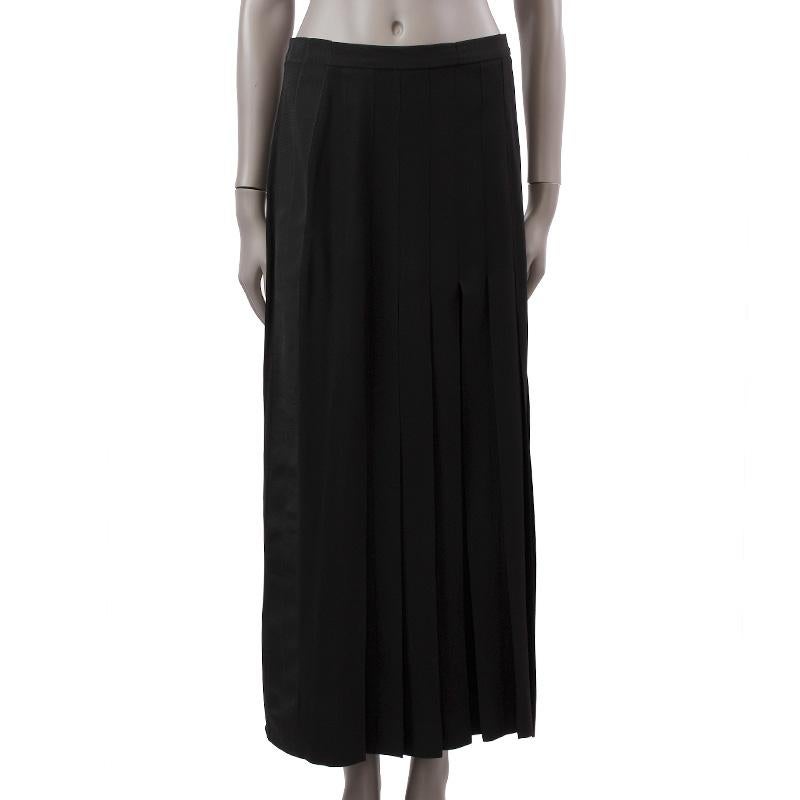100% authentic Chanel full length pleated skirt in black viscose and silk (most likely as tag is missing). Opens with zipper and button on the side. Has been worn and is in excellent condition.

Tag Size	Missing Tag
Size	S
Waist From	78cm