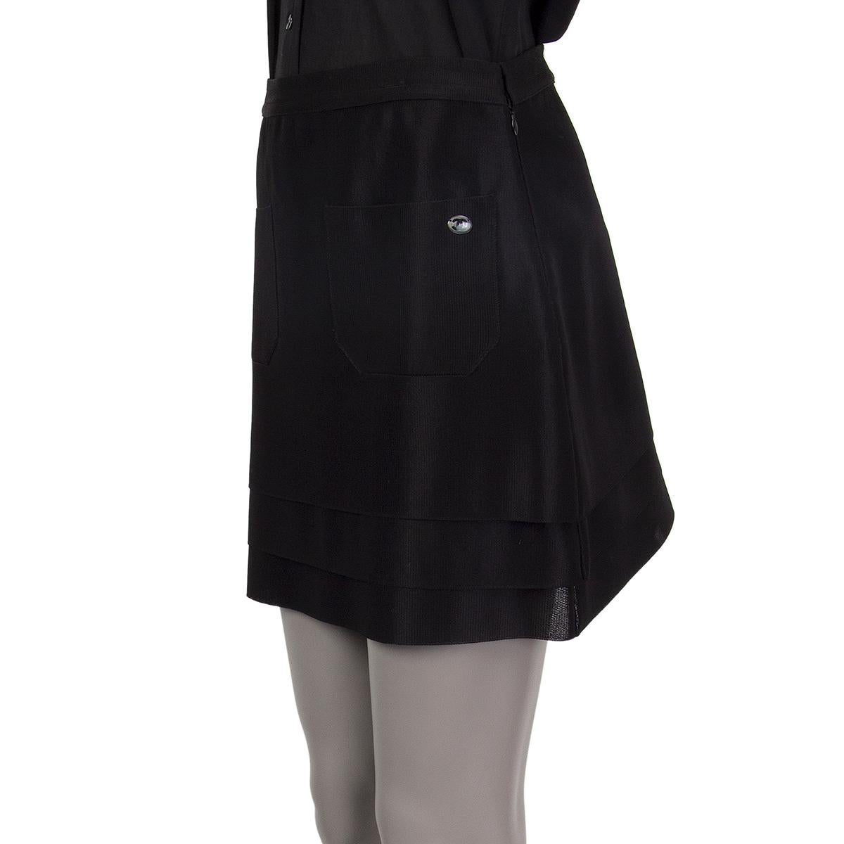 Black CHANEL black viscose LAYERE MINI WITH POCKETS Skirt 38 S For Sale