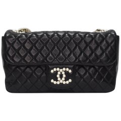 Chanel - Sac à rabat moyen Westminster noir