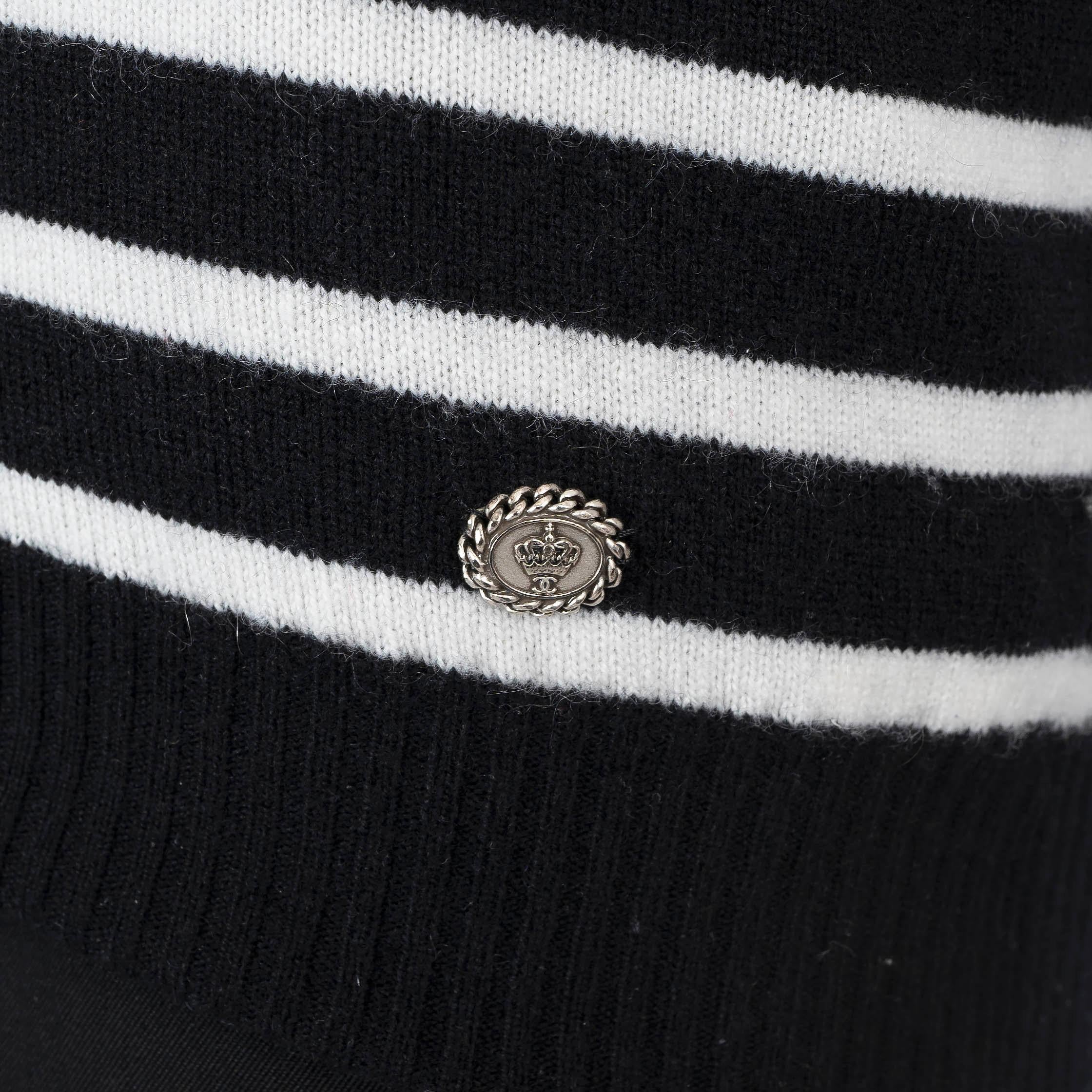 CHANEL black white cashmere 2008 08A STRIPED Sweater 40 M 1