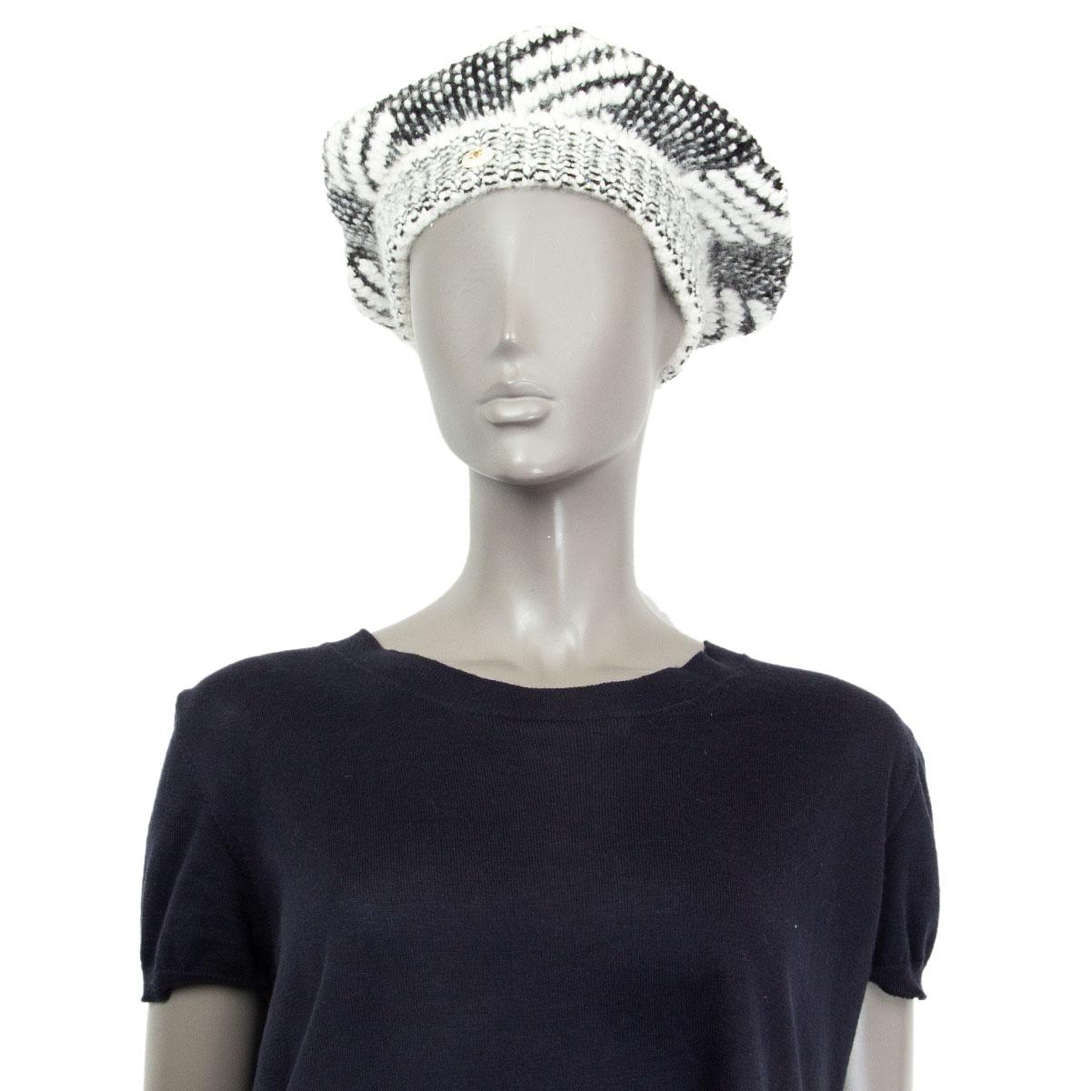 Gray CHANEL black & white cashmere blend KNIT BERET Hat M