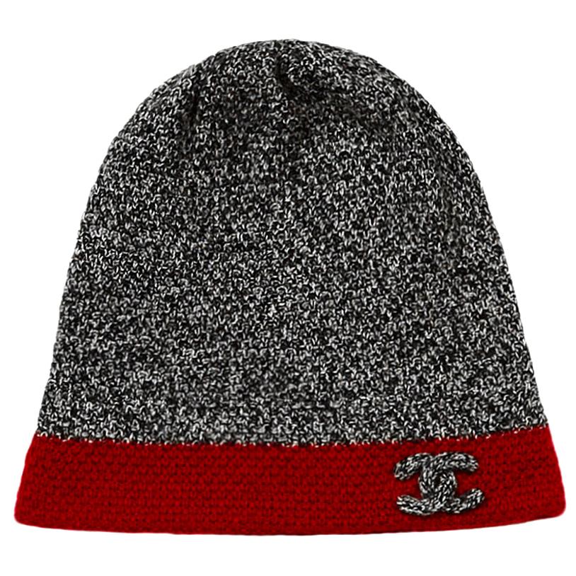 White Cashmere Knit Beanie Hat 