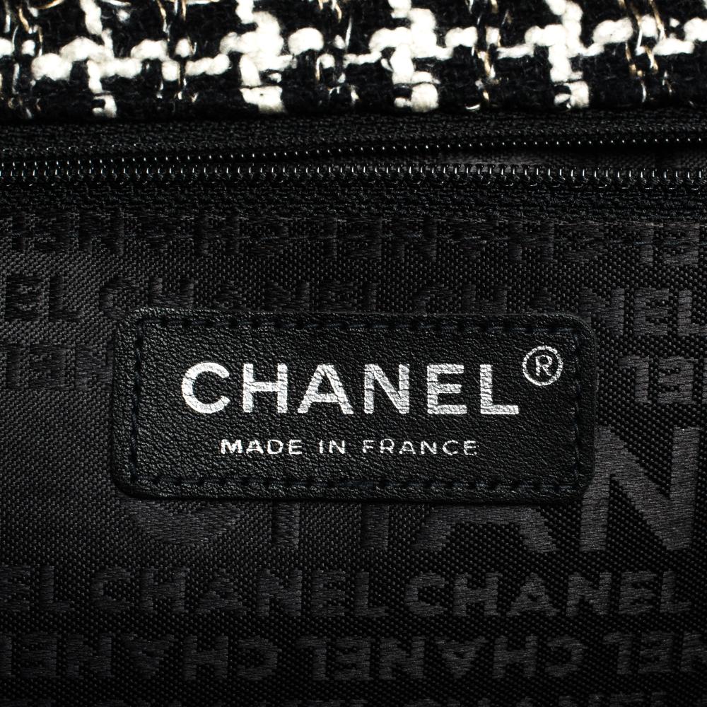 Women's Chanel Black/White Chessboard Tweed and Patent Leather Classic Flap Bag