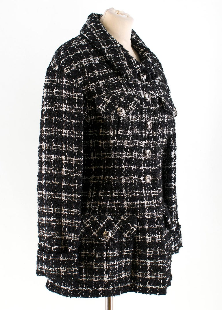 Chanel Black and White Classic Tweed Jacket US 0-2 For Sale at 1stDibs