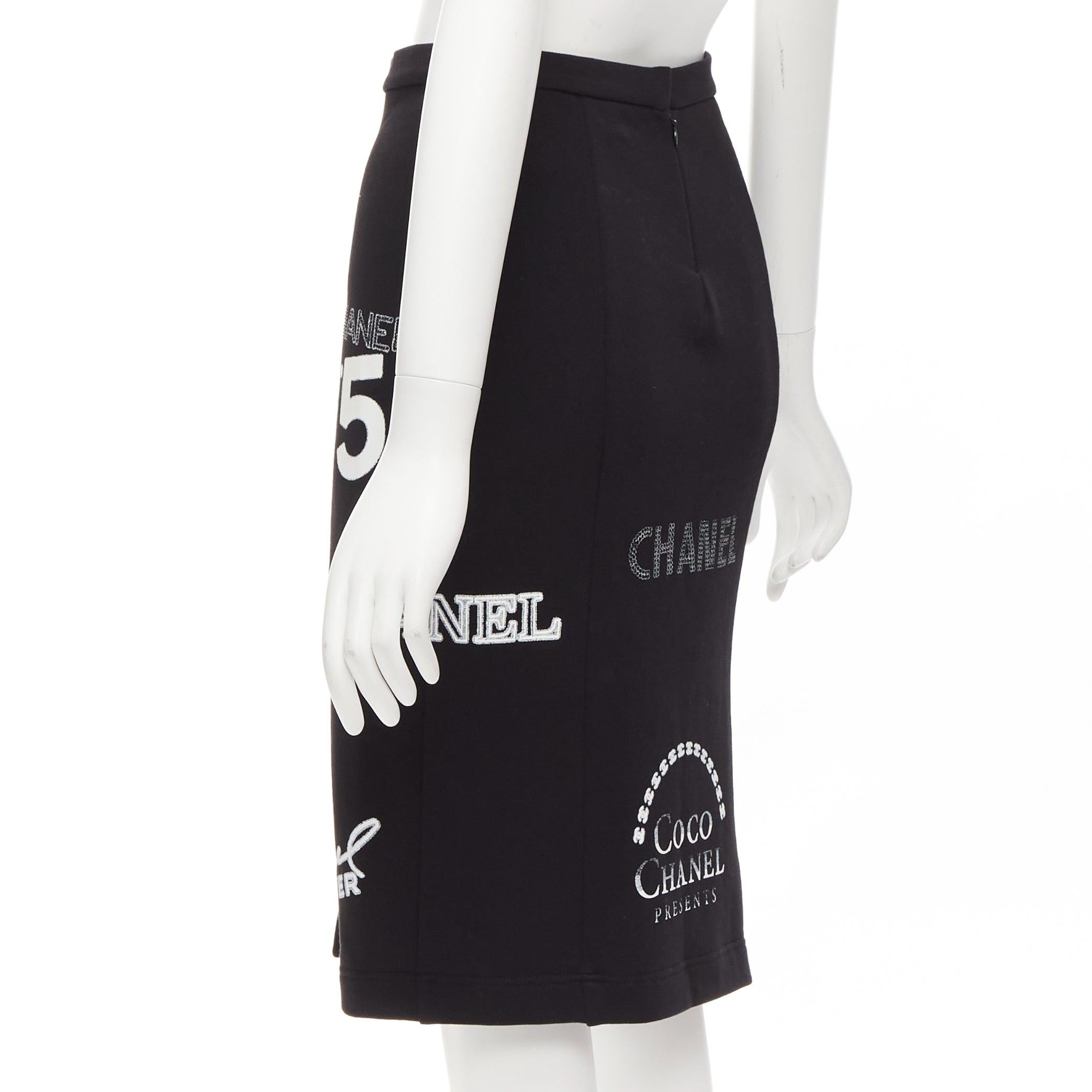 CHANEL black white Coco Gabriele graphic print slit pencil skirt FR34 XS For Sale 2