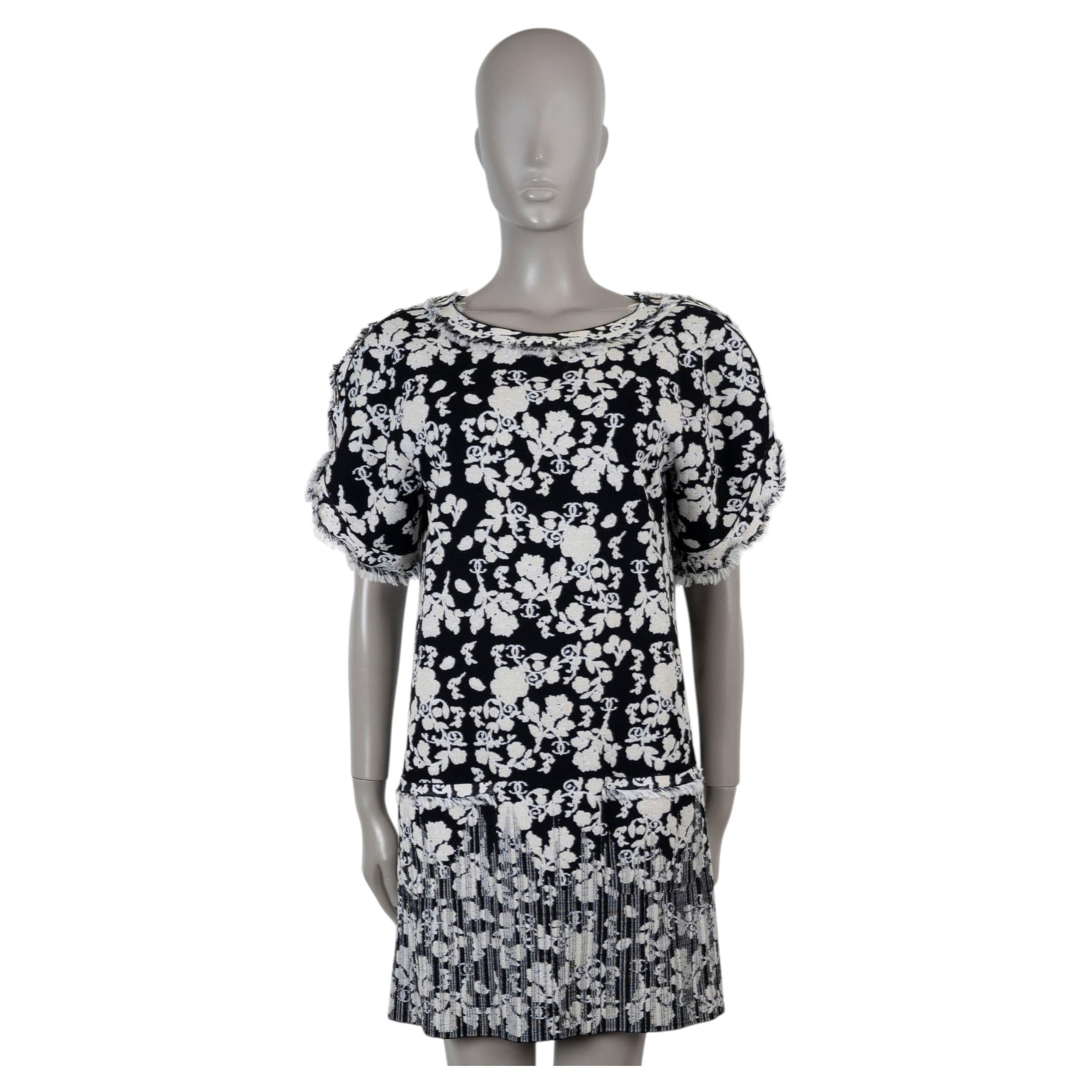 CHANEL black & white cotton 14C SINGAPORE FLORAL JACQUARD KNIT MINI Dress 40 M