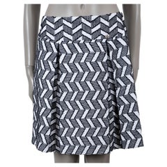 CHANEL black & white cotton 16S GEOMETRIC TWEED Skirt 40 M
