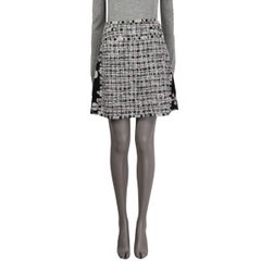 CHANEL black & white cotton blend PLAID TWEED & FLORAL Skirt 36 XS