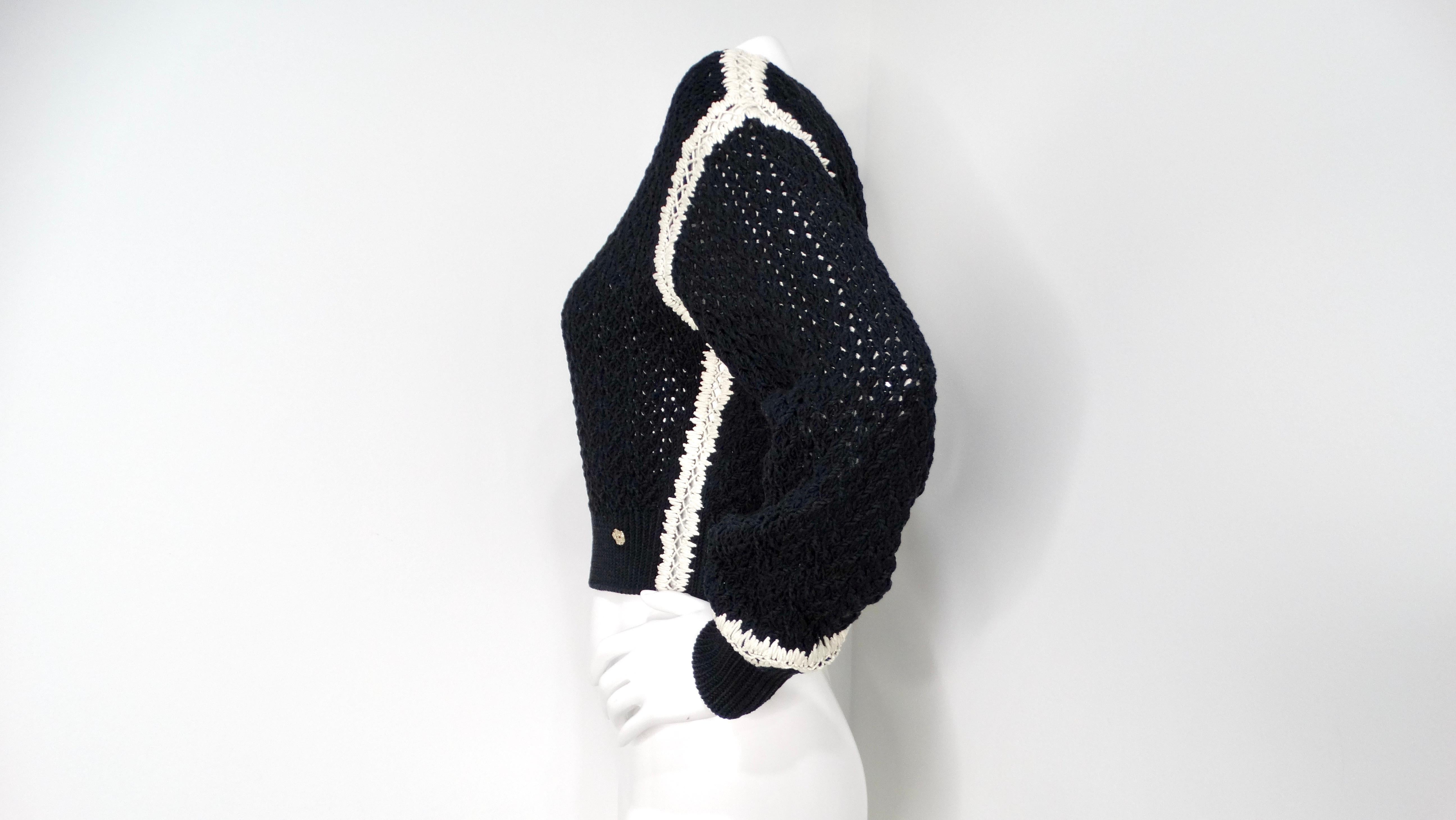Chanel Black & White Knit Cotton & Silk Cropped Sweater For Sale 1