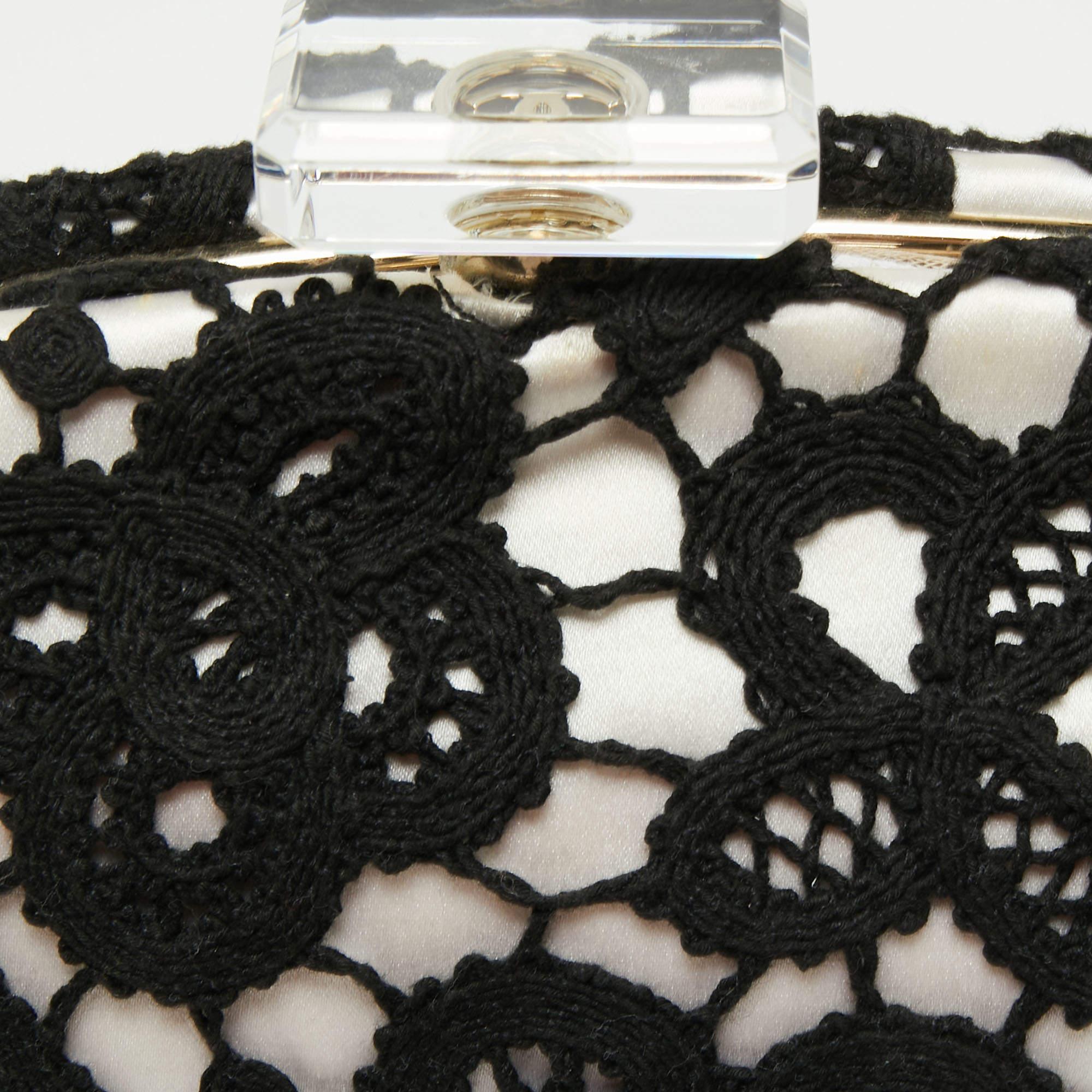 Chanel Black/White Lace CC Frame Clutch 5