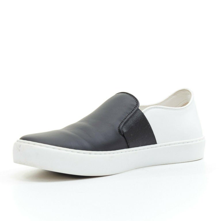 CHANEL black white leather bicolor CC logo heel casual slip on sneakers ...