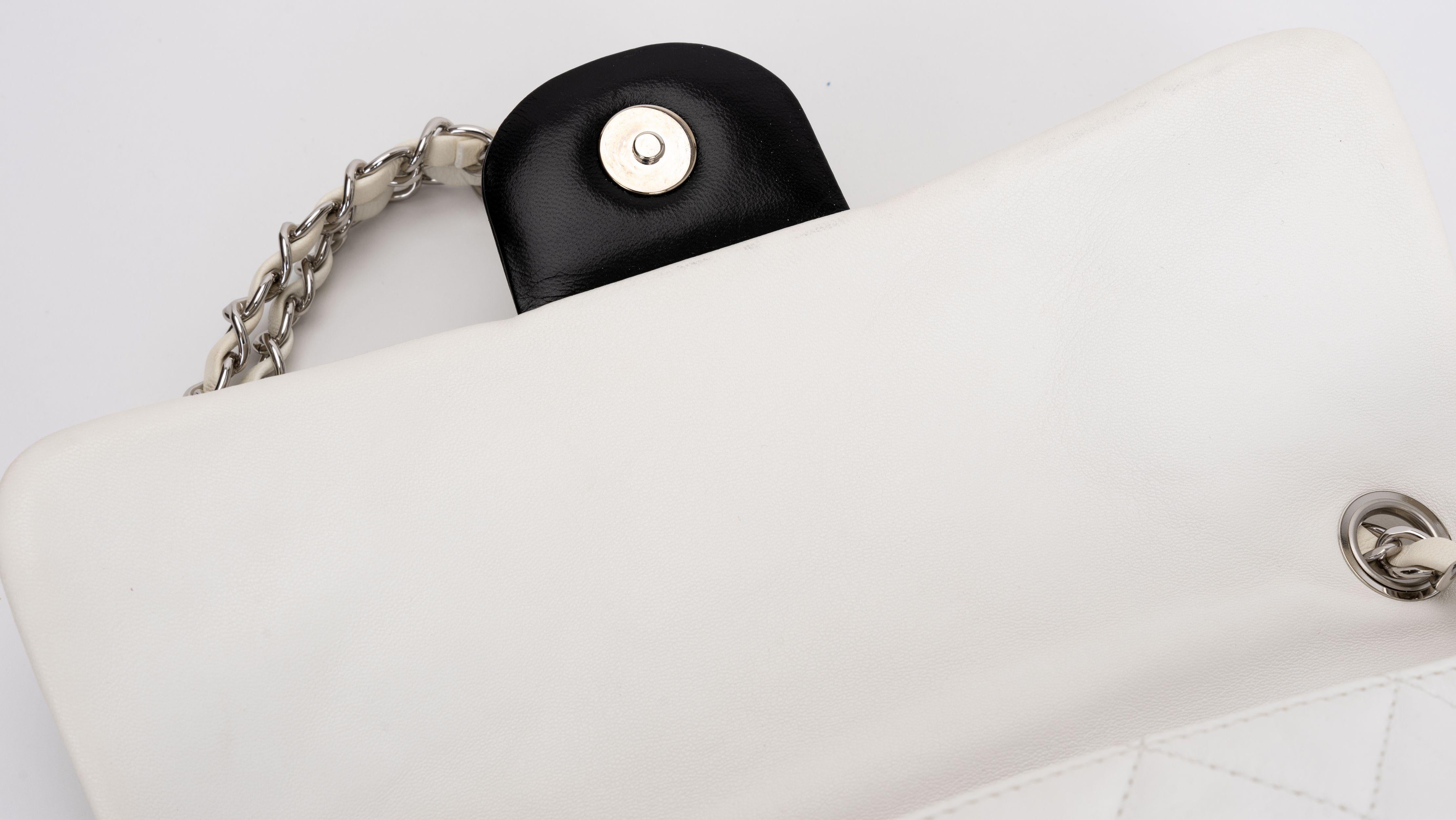 Chanel Black/White Leather Crossbody Bag For Sale 1