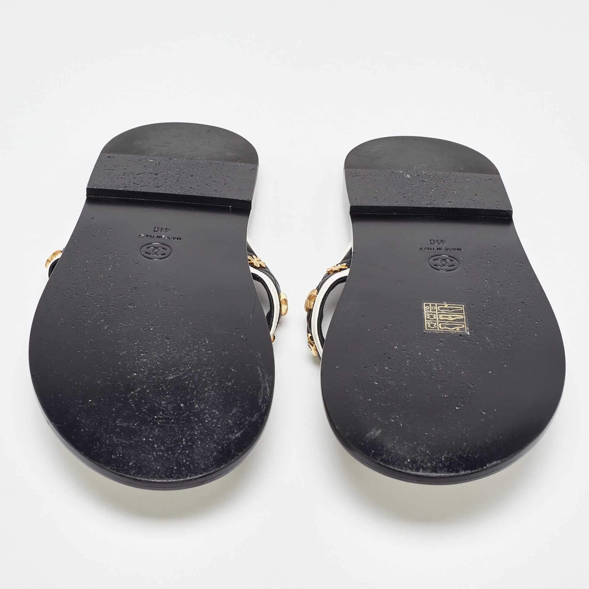Chanel Black/White Leather Thong Sandals Size 41 1