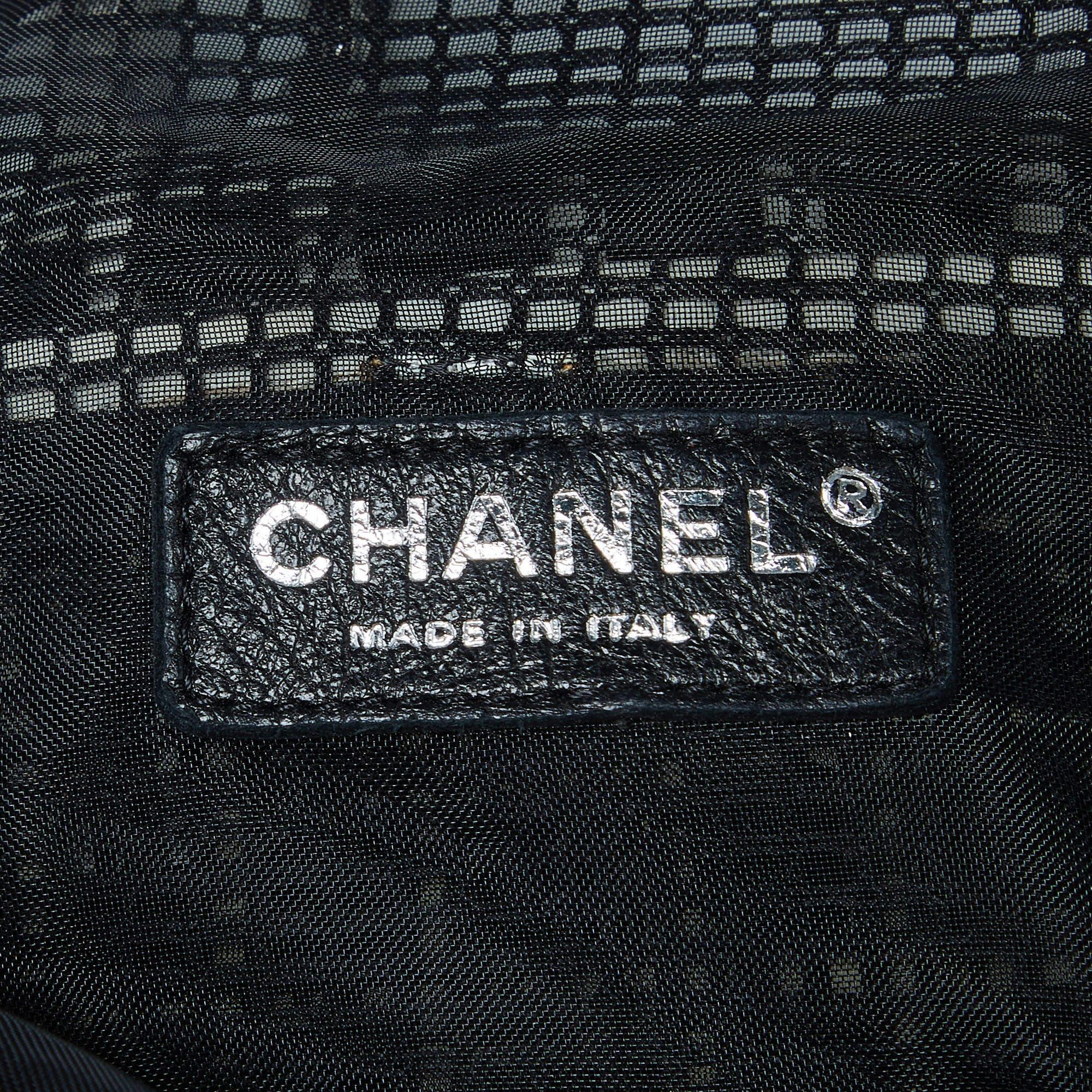 Chanel Black/White Mesh and Leather Bucket Bag 2