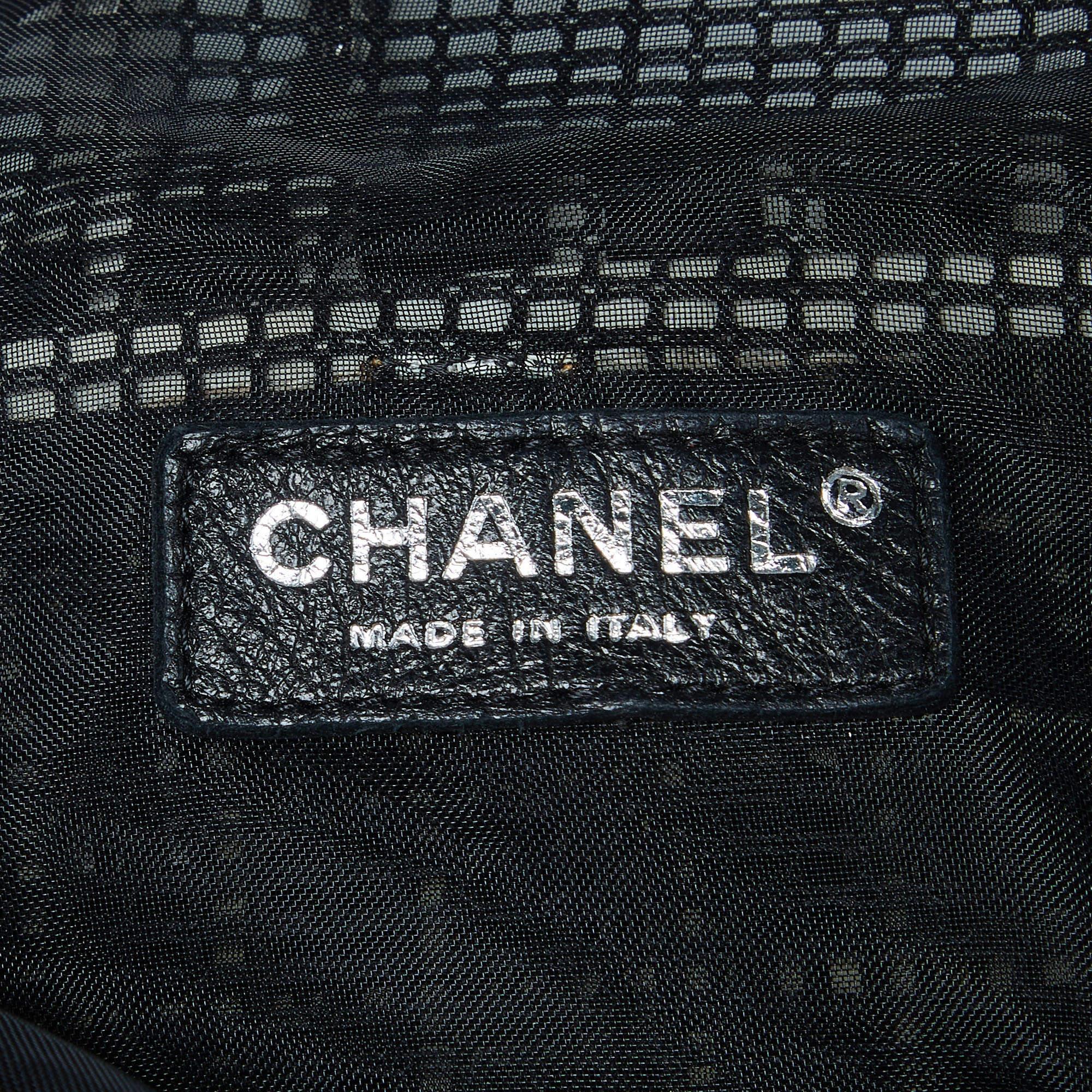 Chanel Black/White Mesh and Leather Bucket Bag For Sale 2